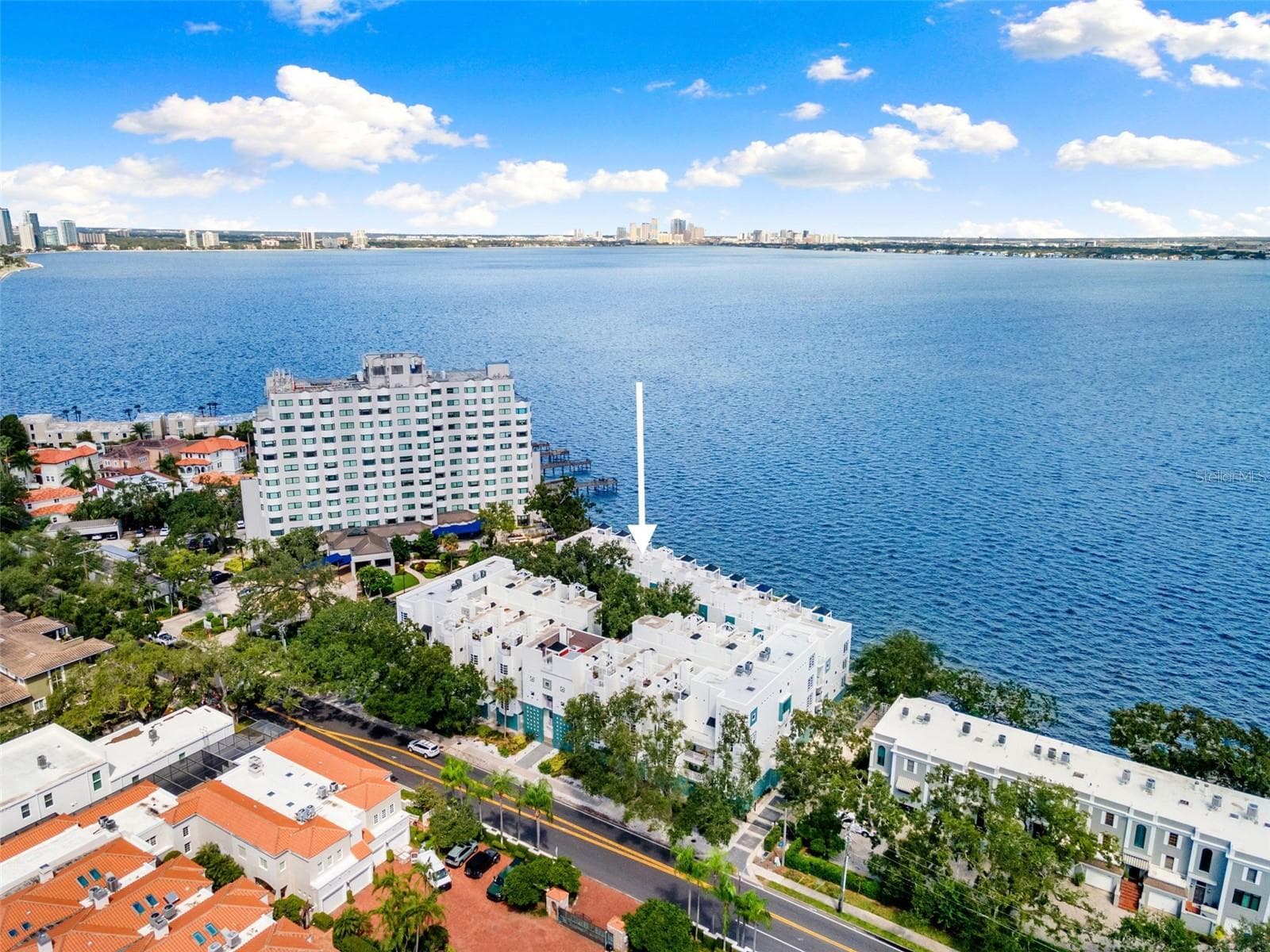 4950 Bayshore Blvd #23 photo 3
