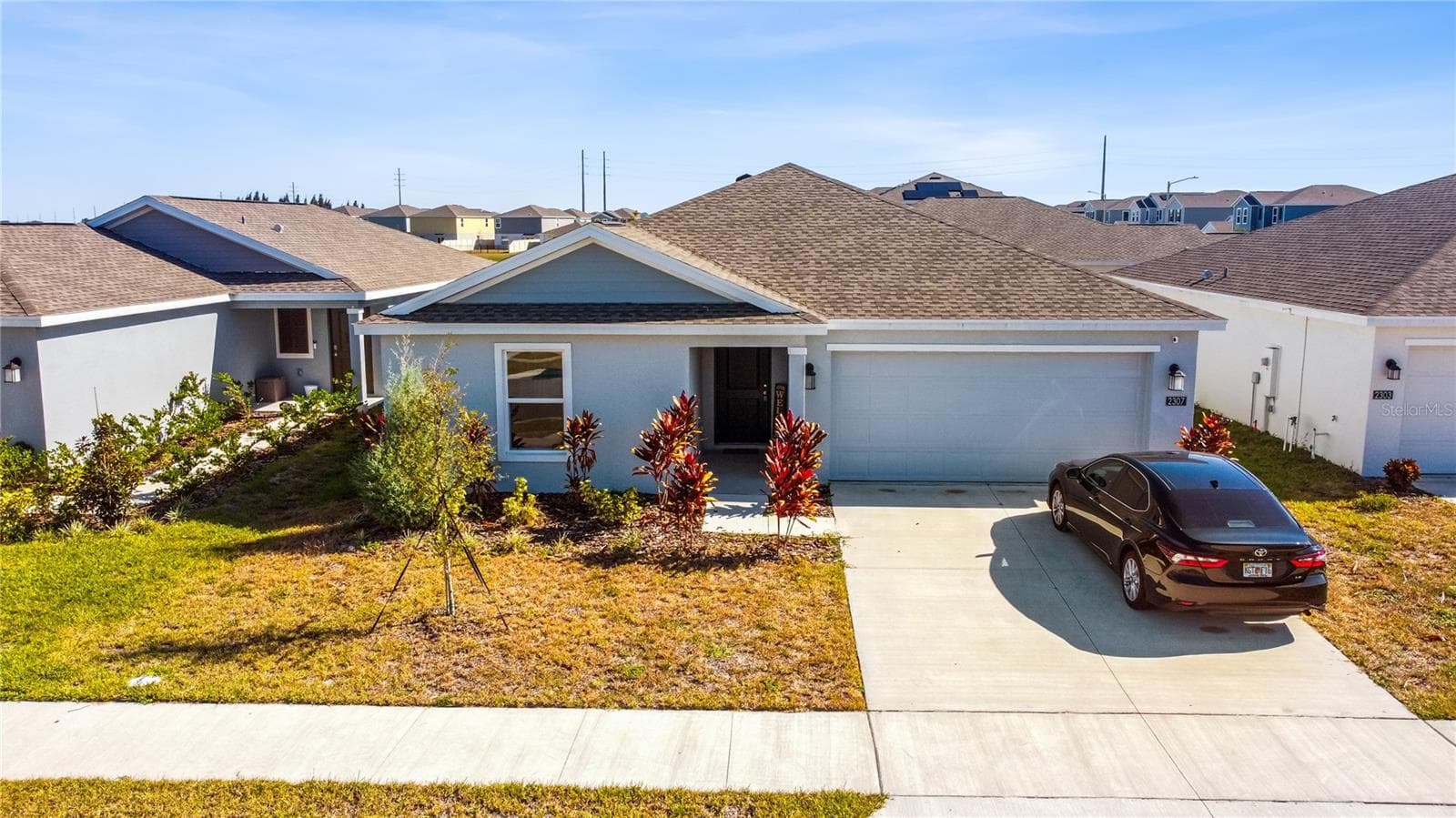 2307 Scarlet Ave photo 4