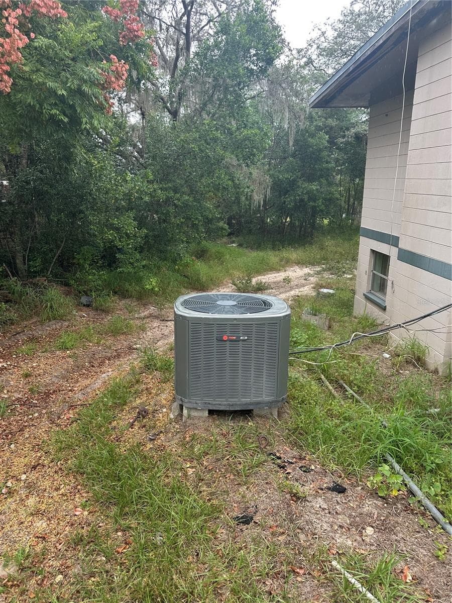 4998 Lake Lowery Rd photo 3