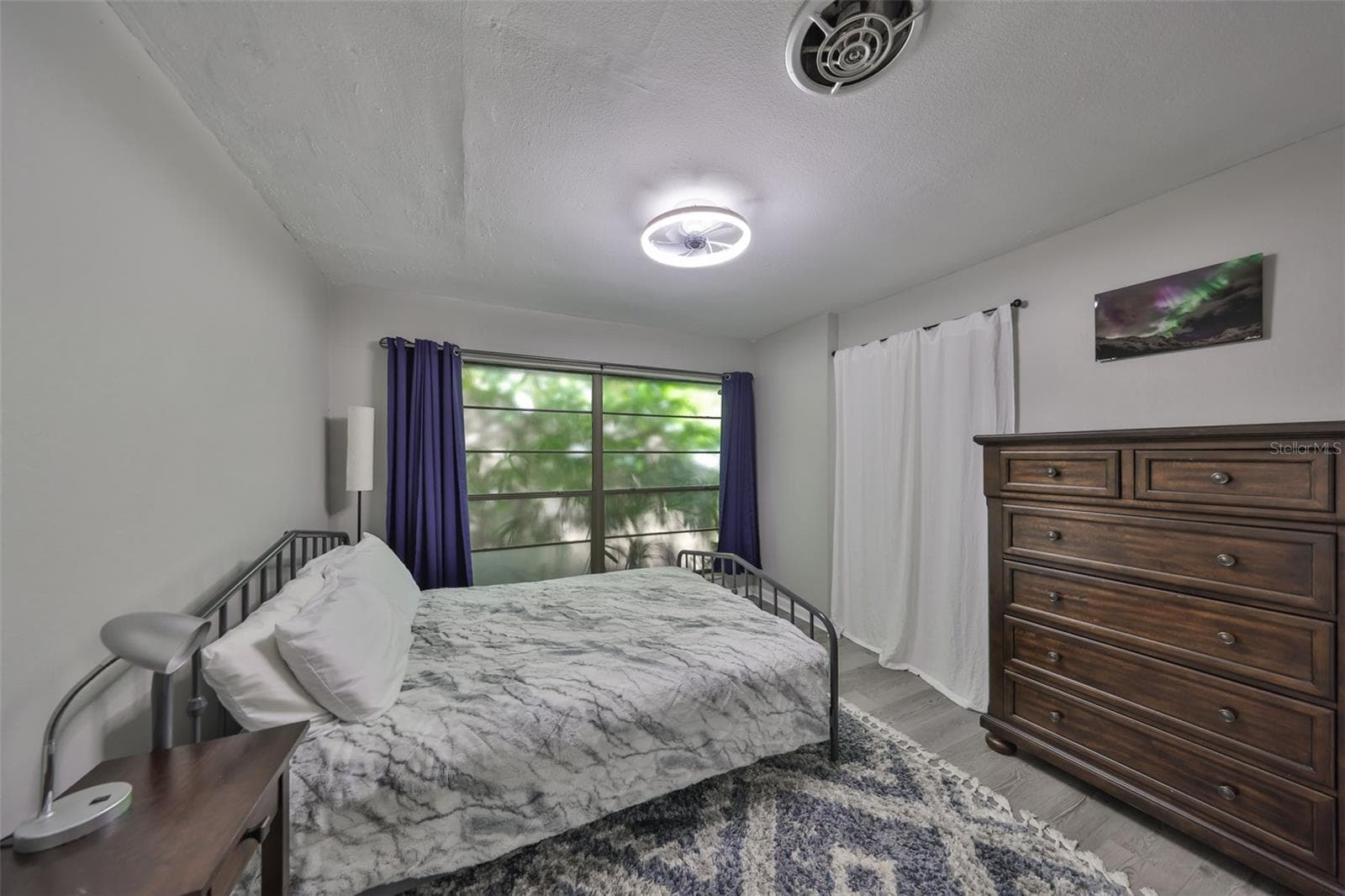 1902 Sweet Bay CT photo 4
