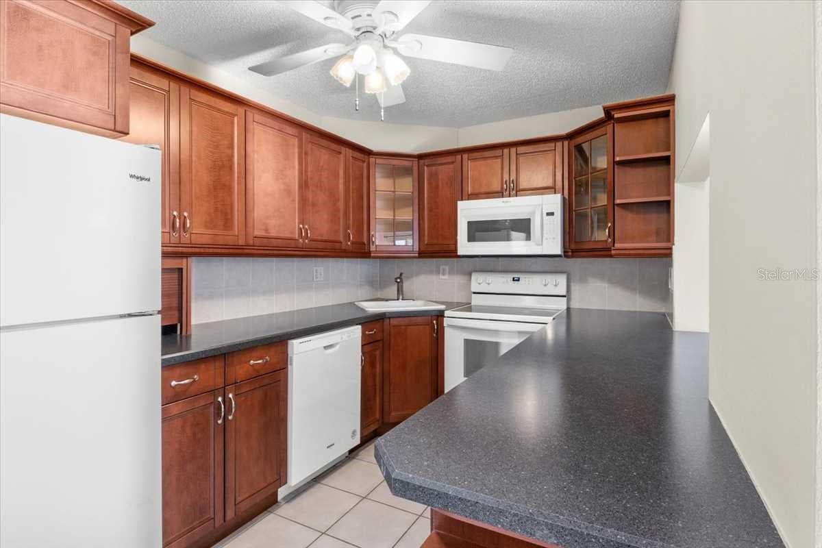1127 Pine Ridge Cir W #A2 photo 5
