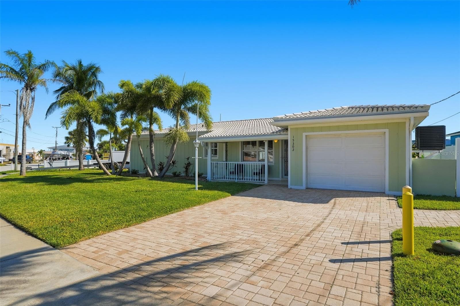 15302 Harbor Dr photo 3