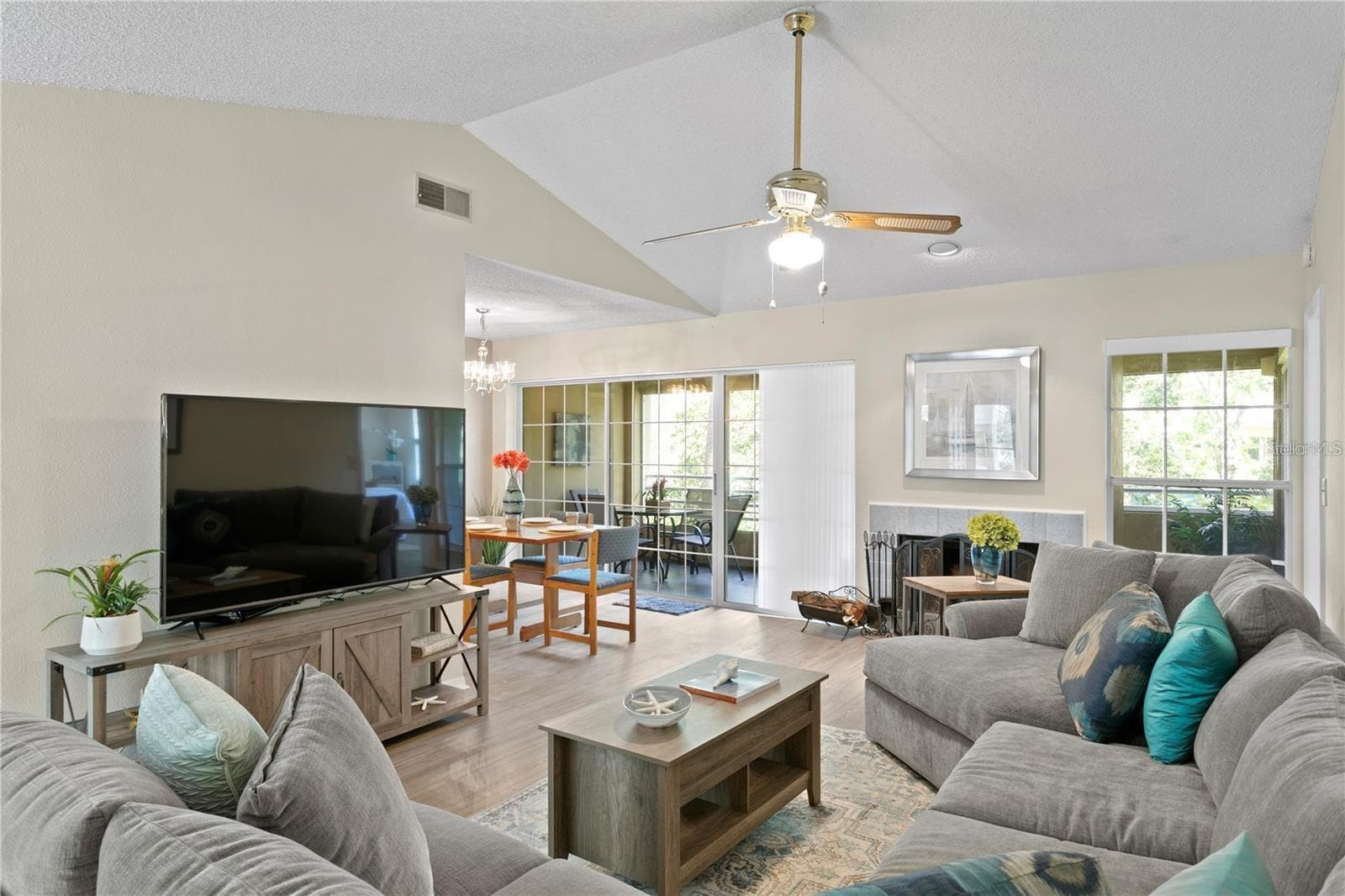 10823 Indian Hills CT #33 photo 3