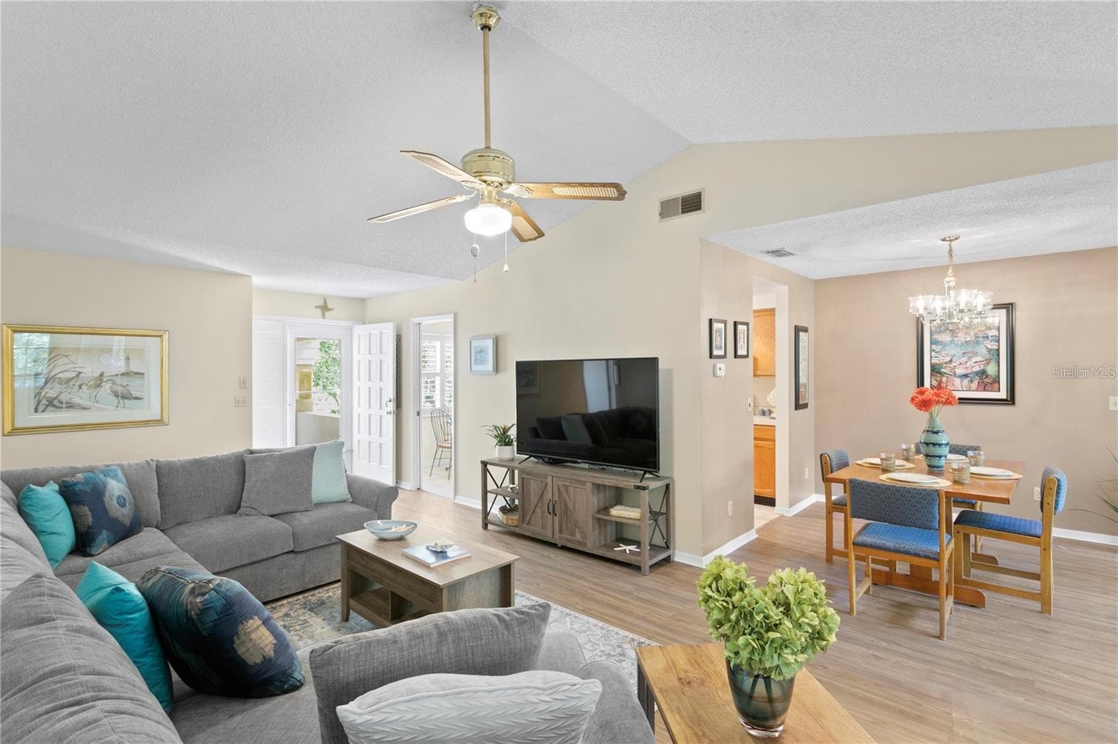 10823 Indian Hills CT #33 photo 5