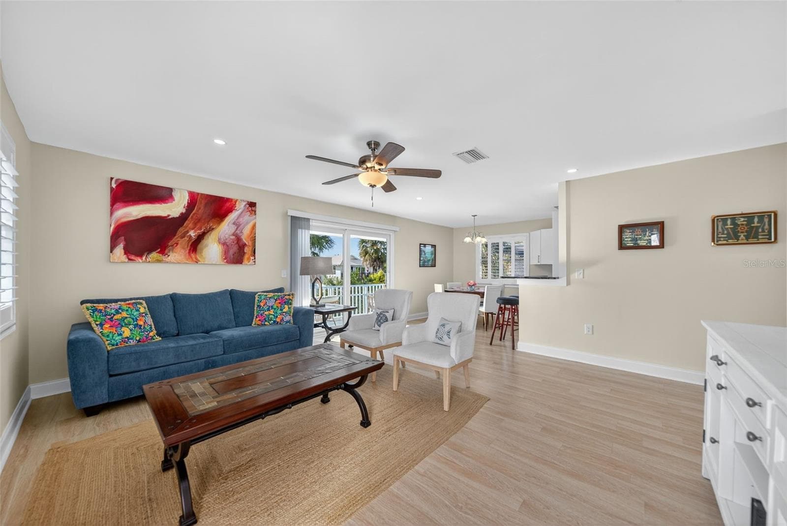 2915 Avenue C photo 3