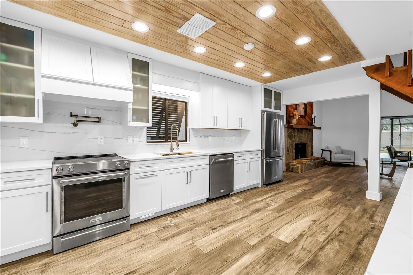 4605 Stone Ridge Trl photo 3