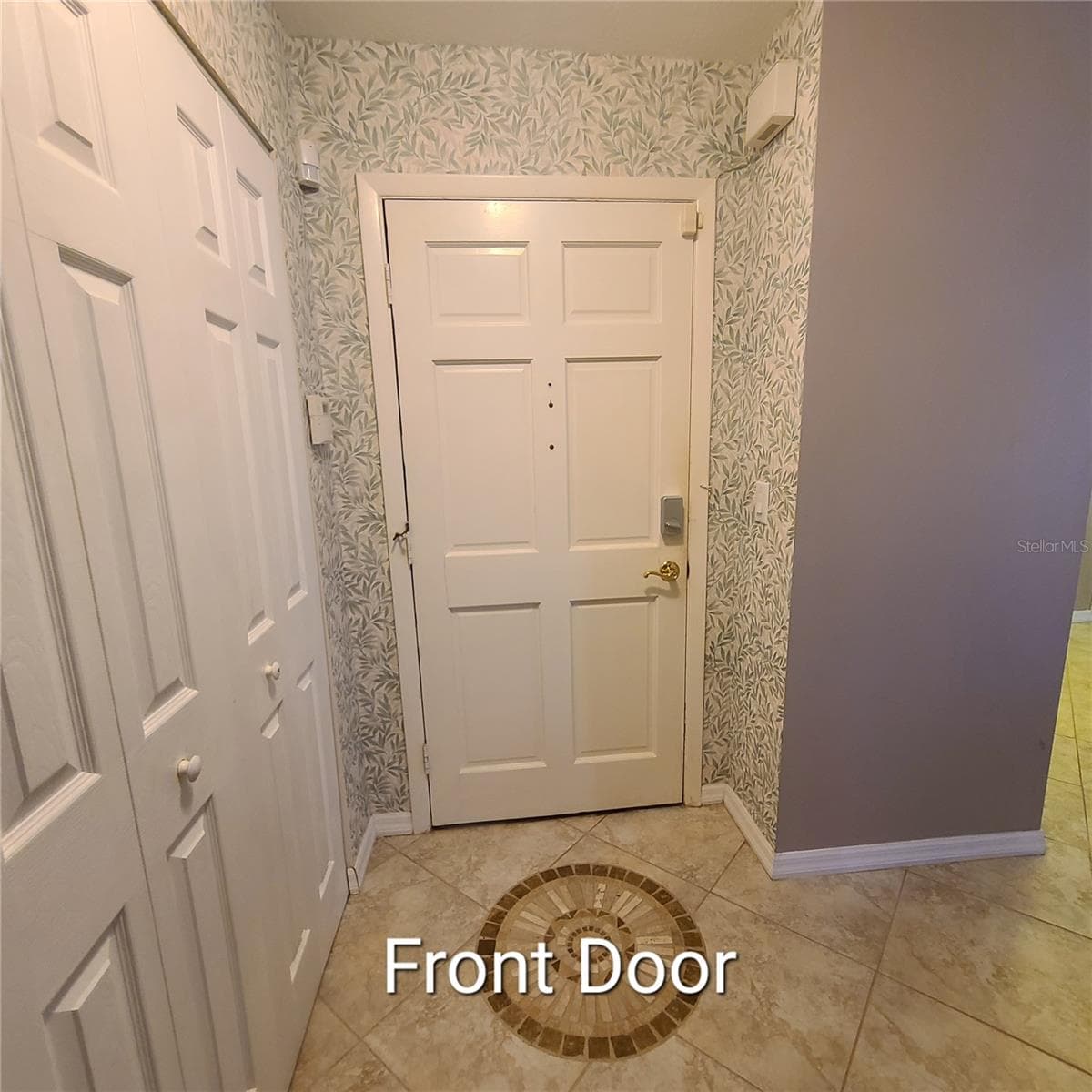 220 Buttonwood Cir #220 photo 4