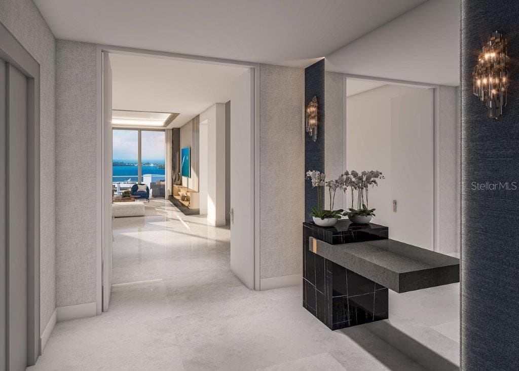555 Quay Cmn #1804