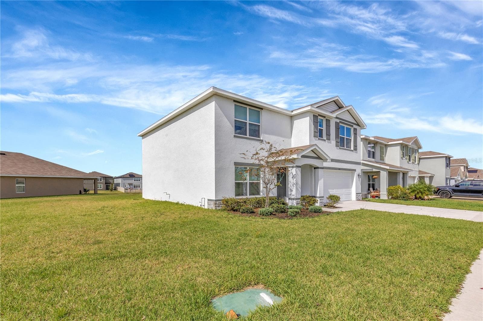 5106 Plumeria Dr photo 3