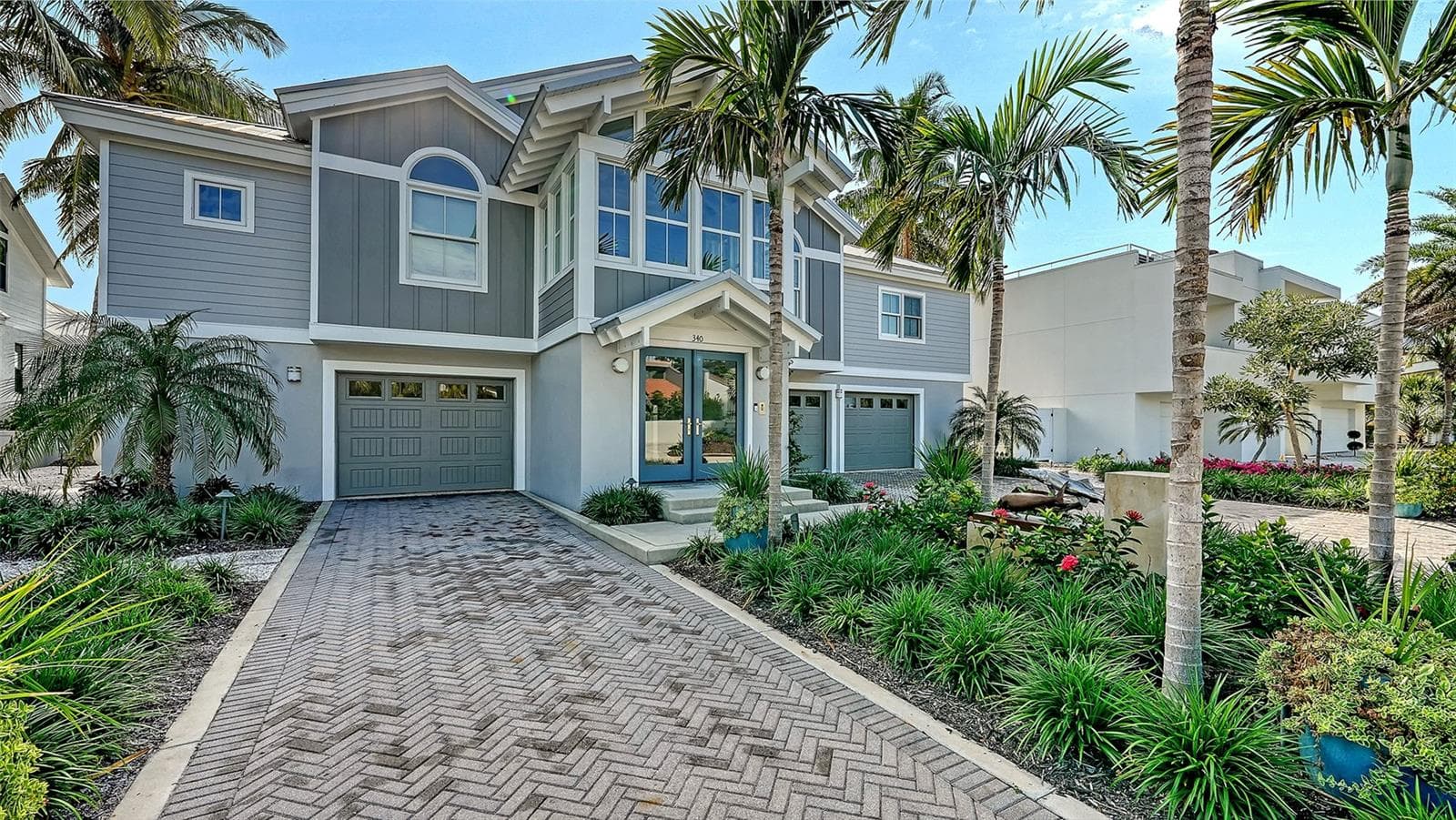 340 Morningside Dr photo 4