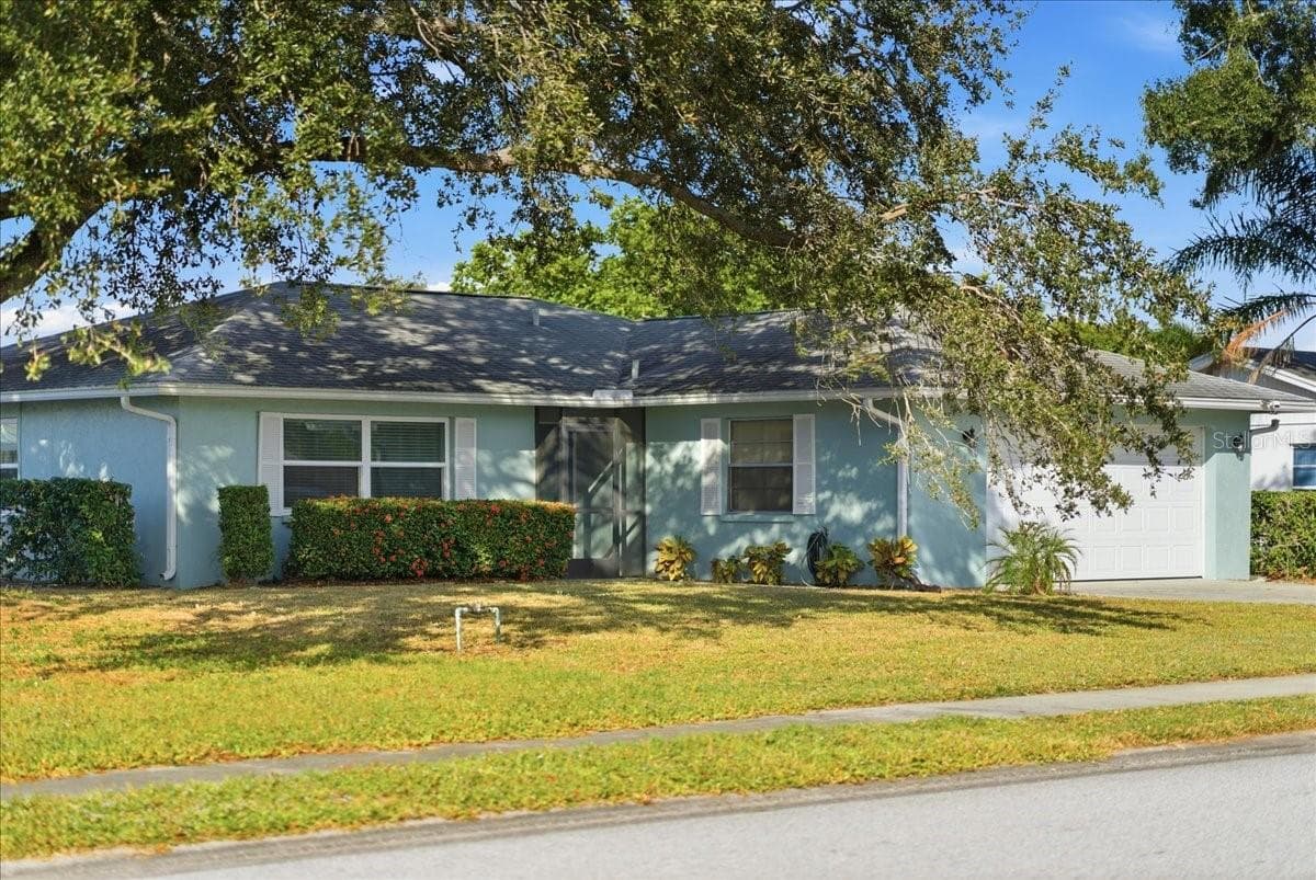 5883 Whistlewood Cir photo 3