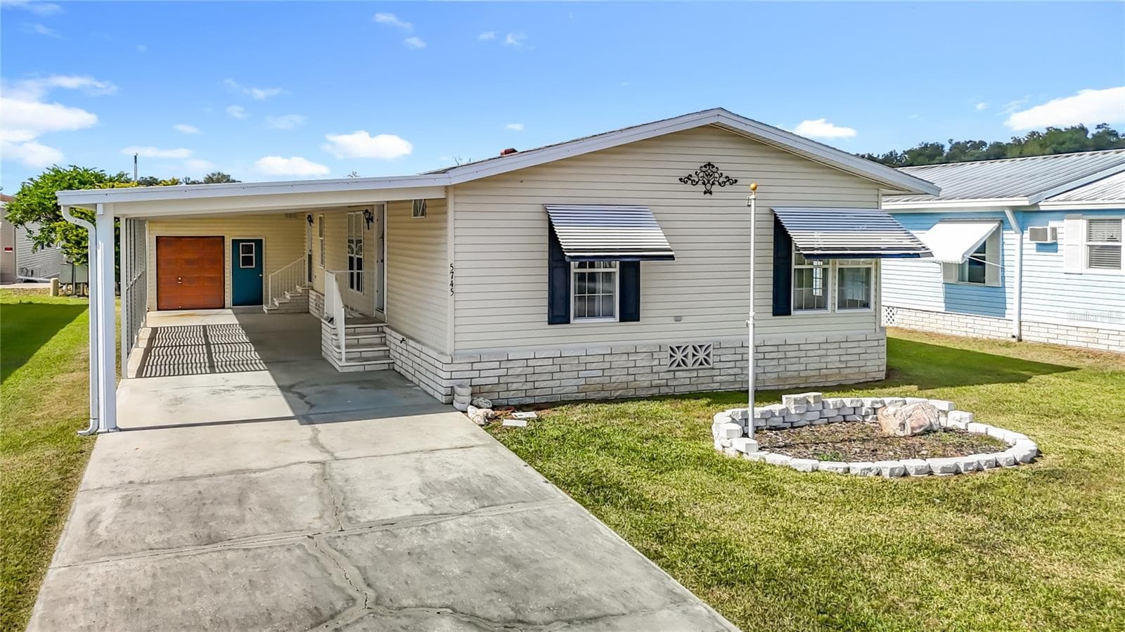 5745 Pawnee St photo 3