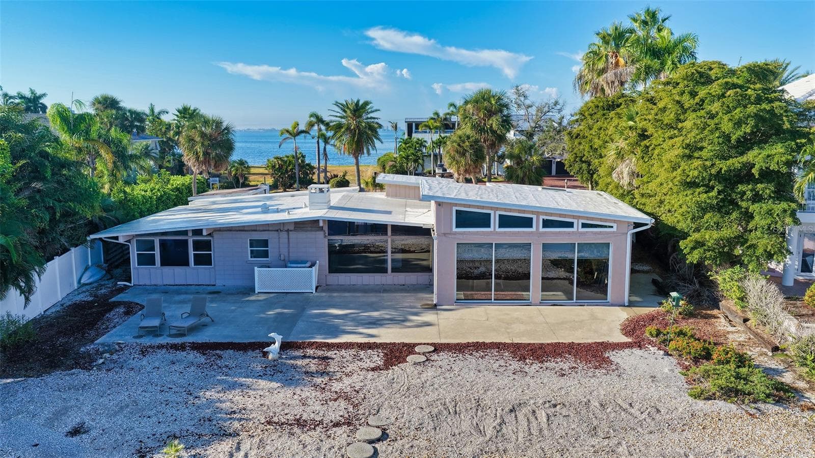 355 S Shore Dr photo 5