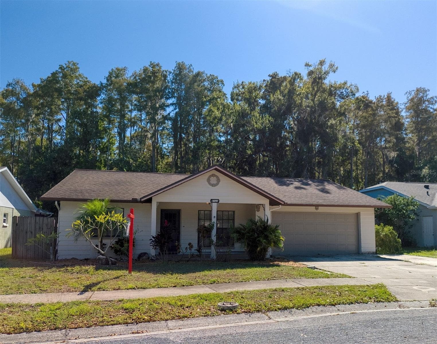 8122 Matthew Dr photo 3