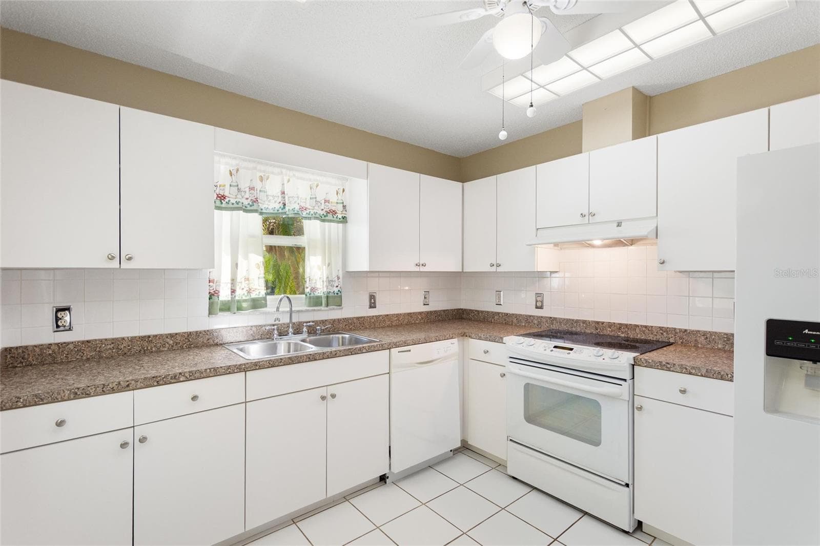 679 Fort Duquesna Dr