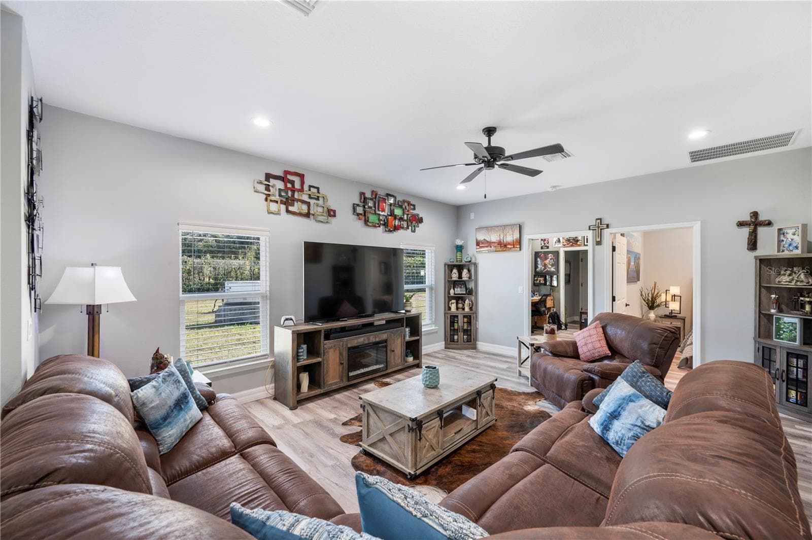 2525 Ranchland Acres Rd photo 3