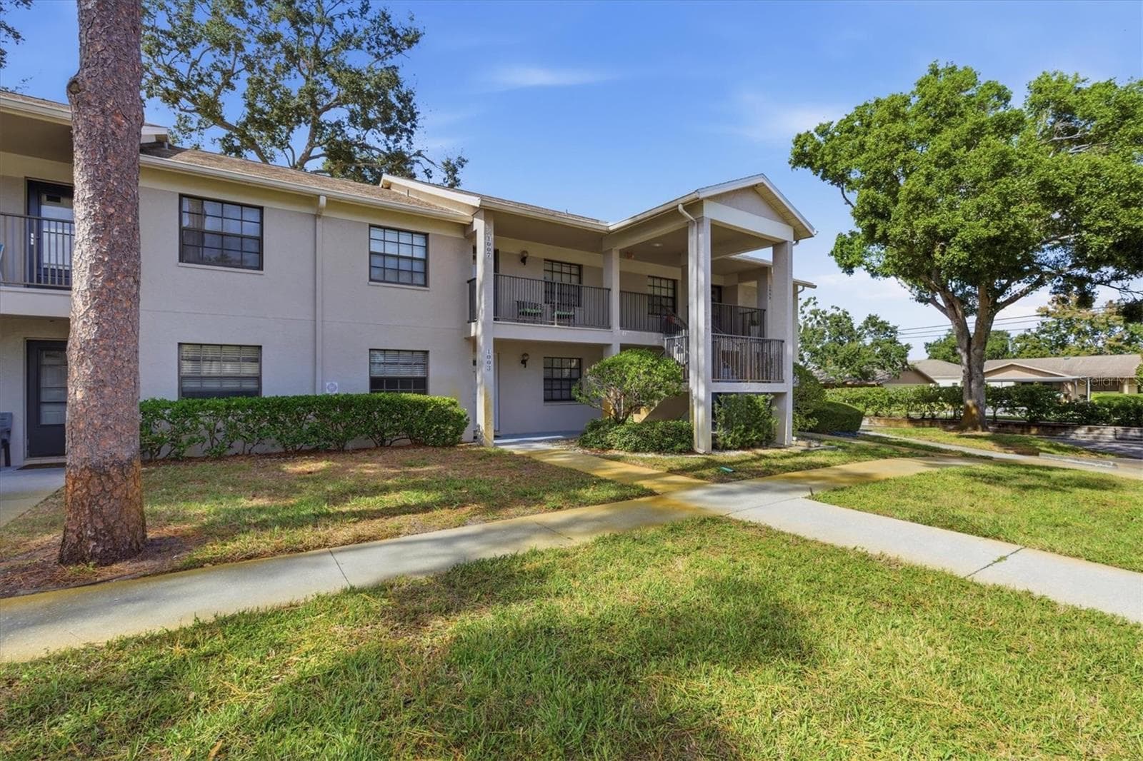 2178 Elm St #1007