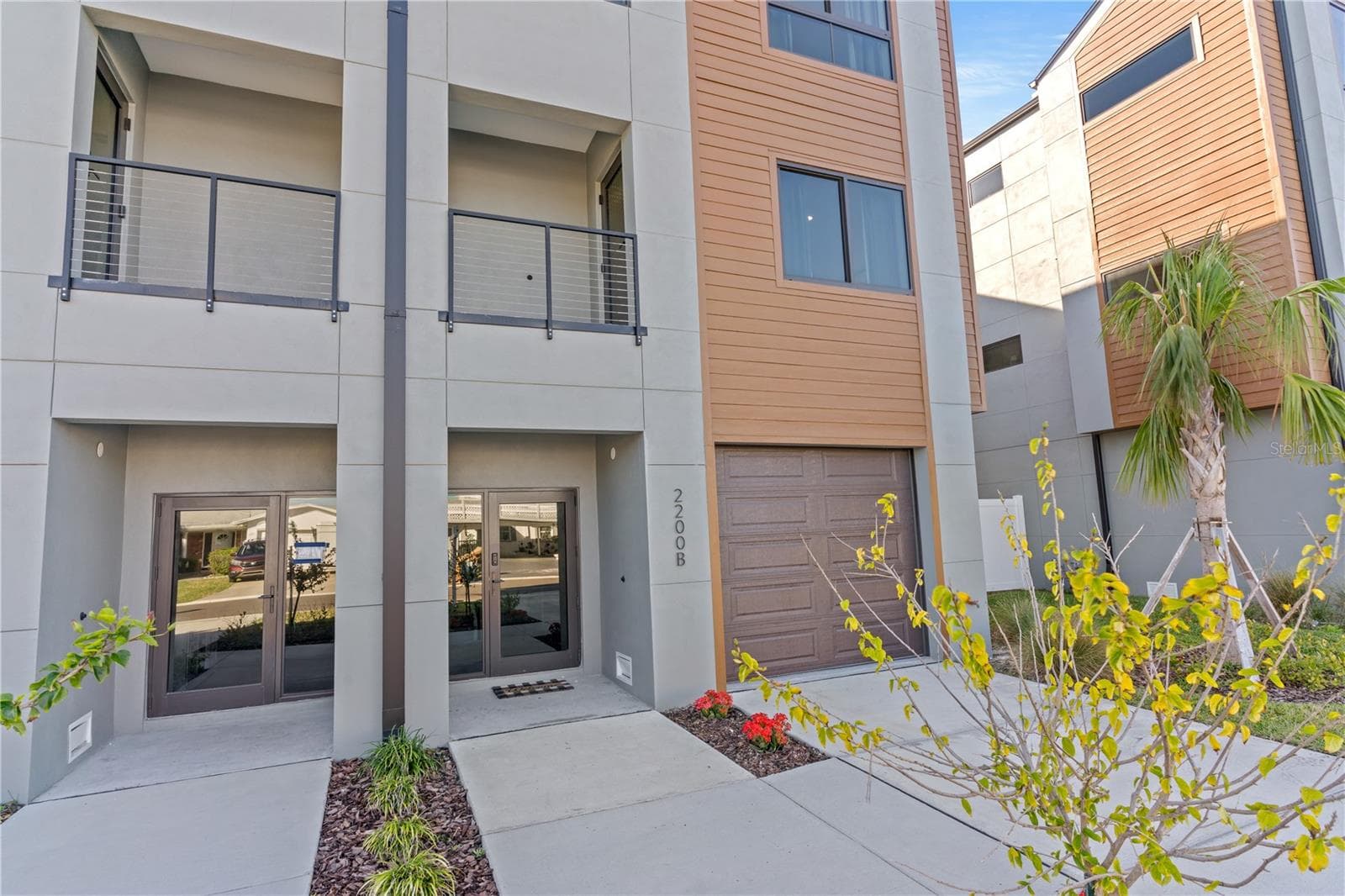 2200 Bay Blvd #B photo 3