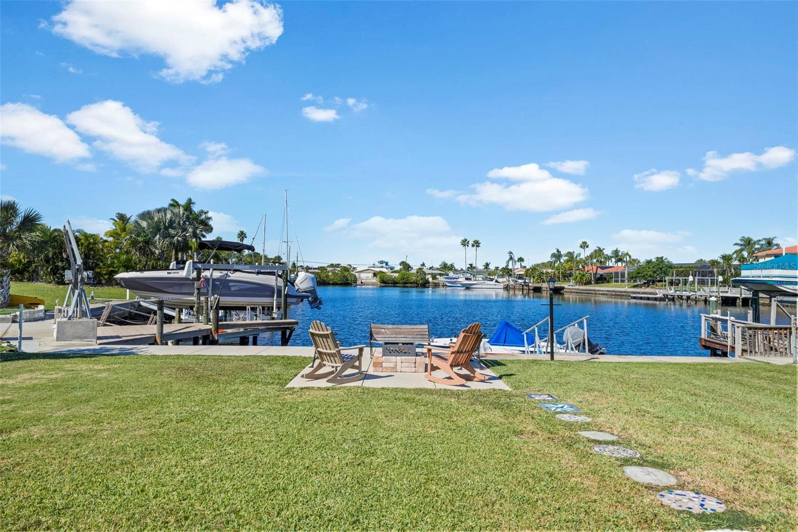 3711 Floramar Ter