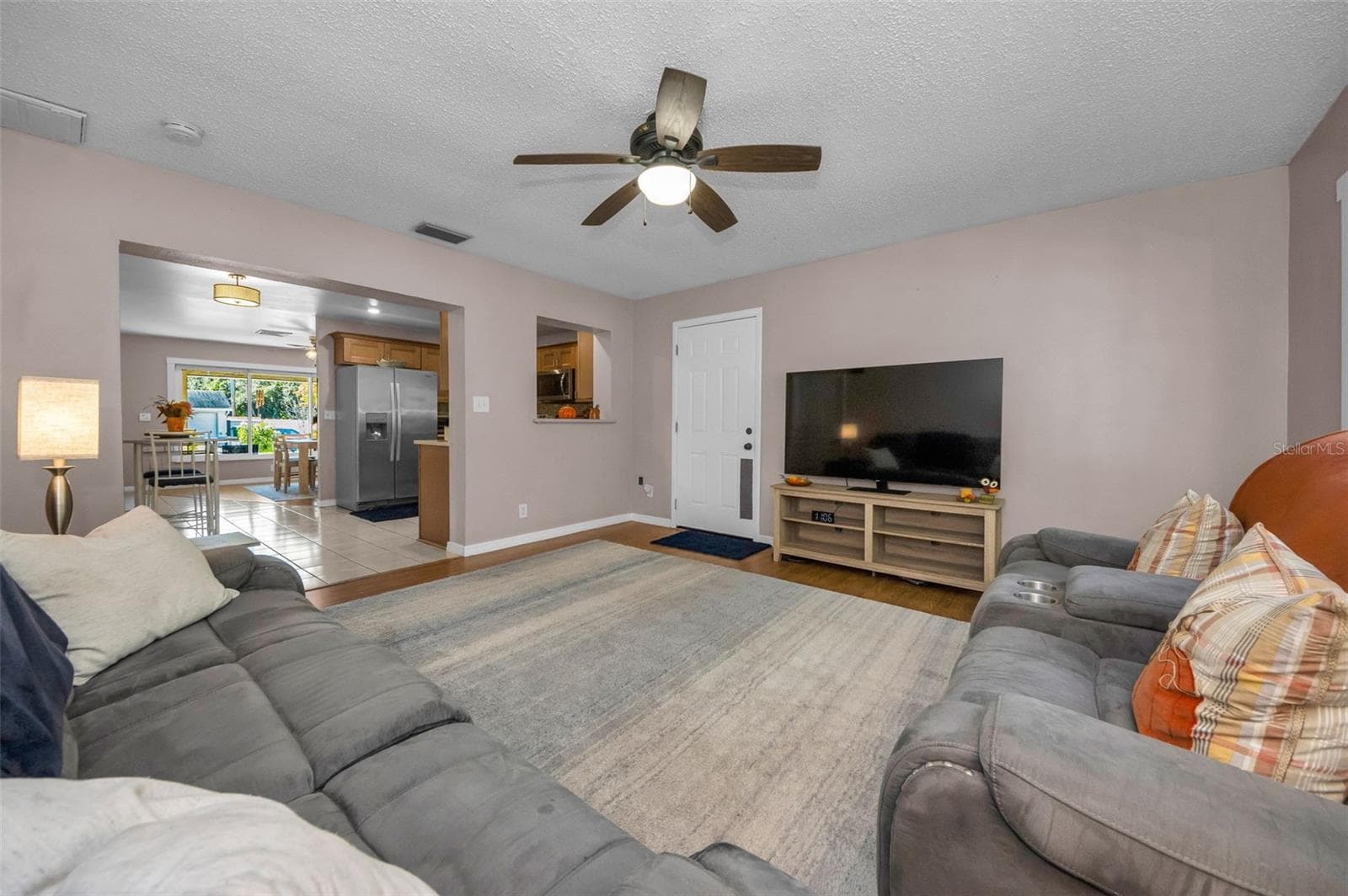 8037 Powder Horn Cir photo 5