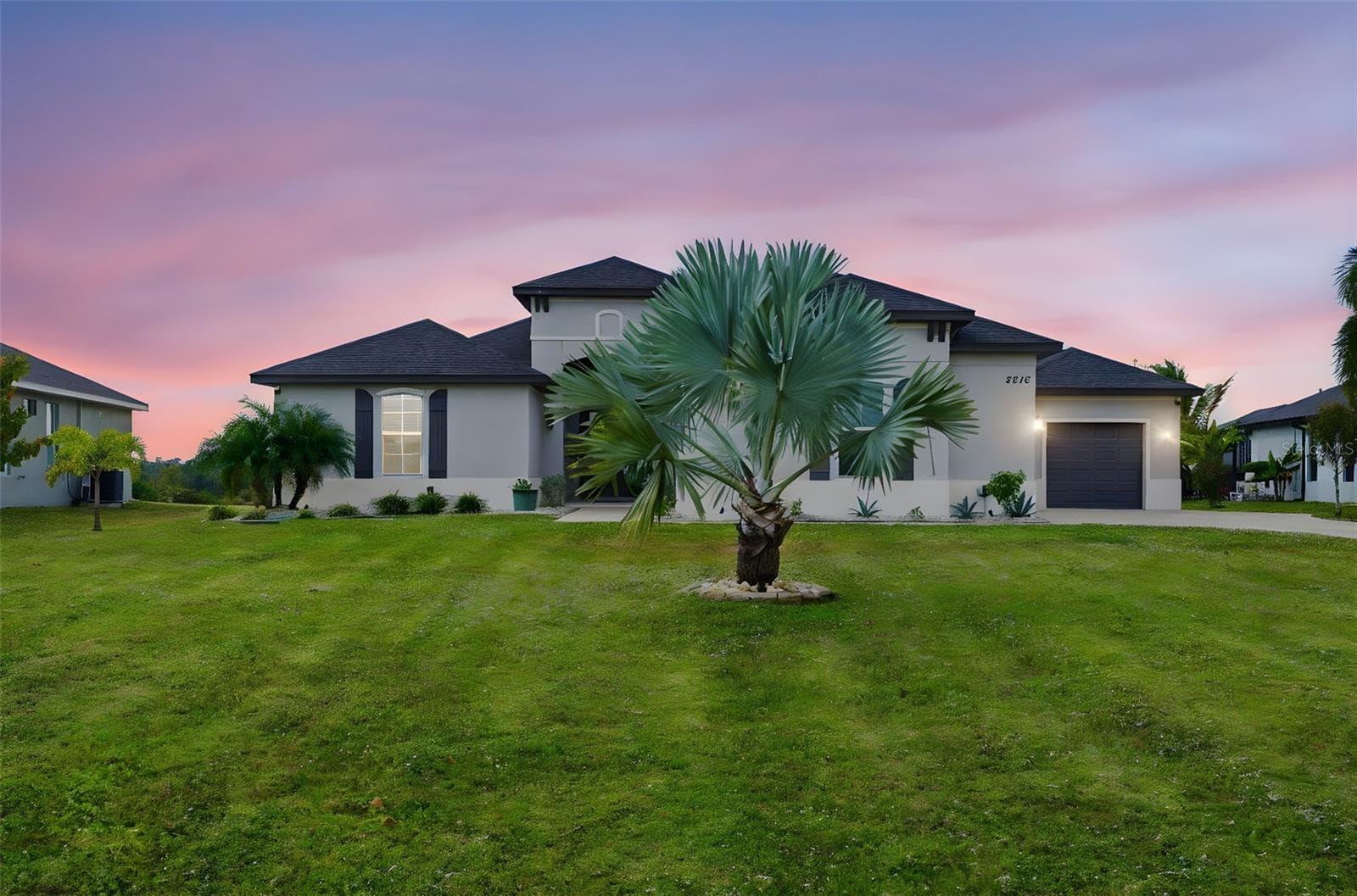 5218 Lake Venice Dr photo 3