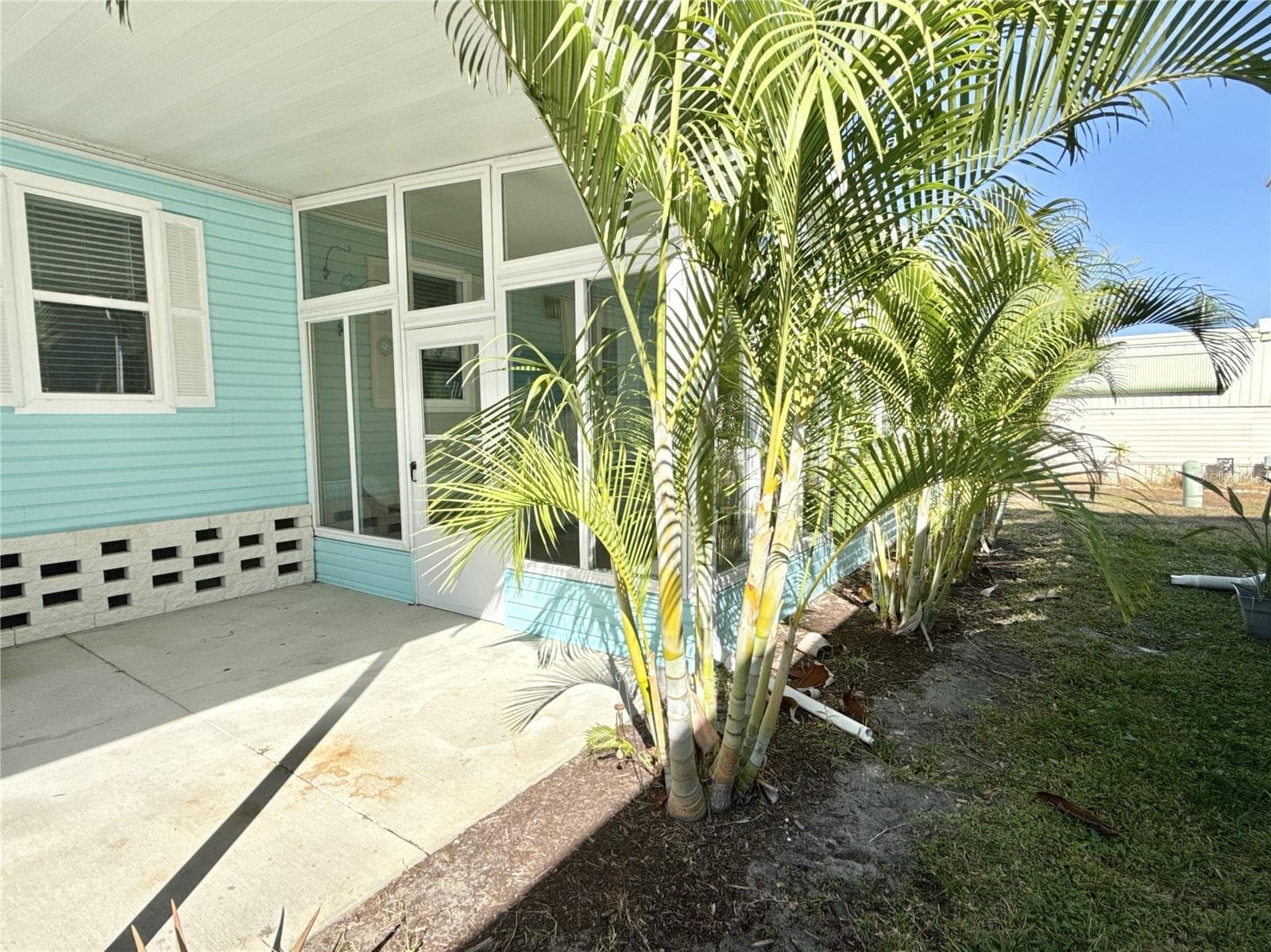 7049 Mount Essex Dr NE #521 photo 3