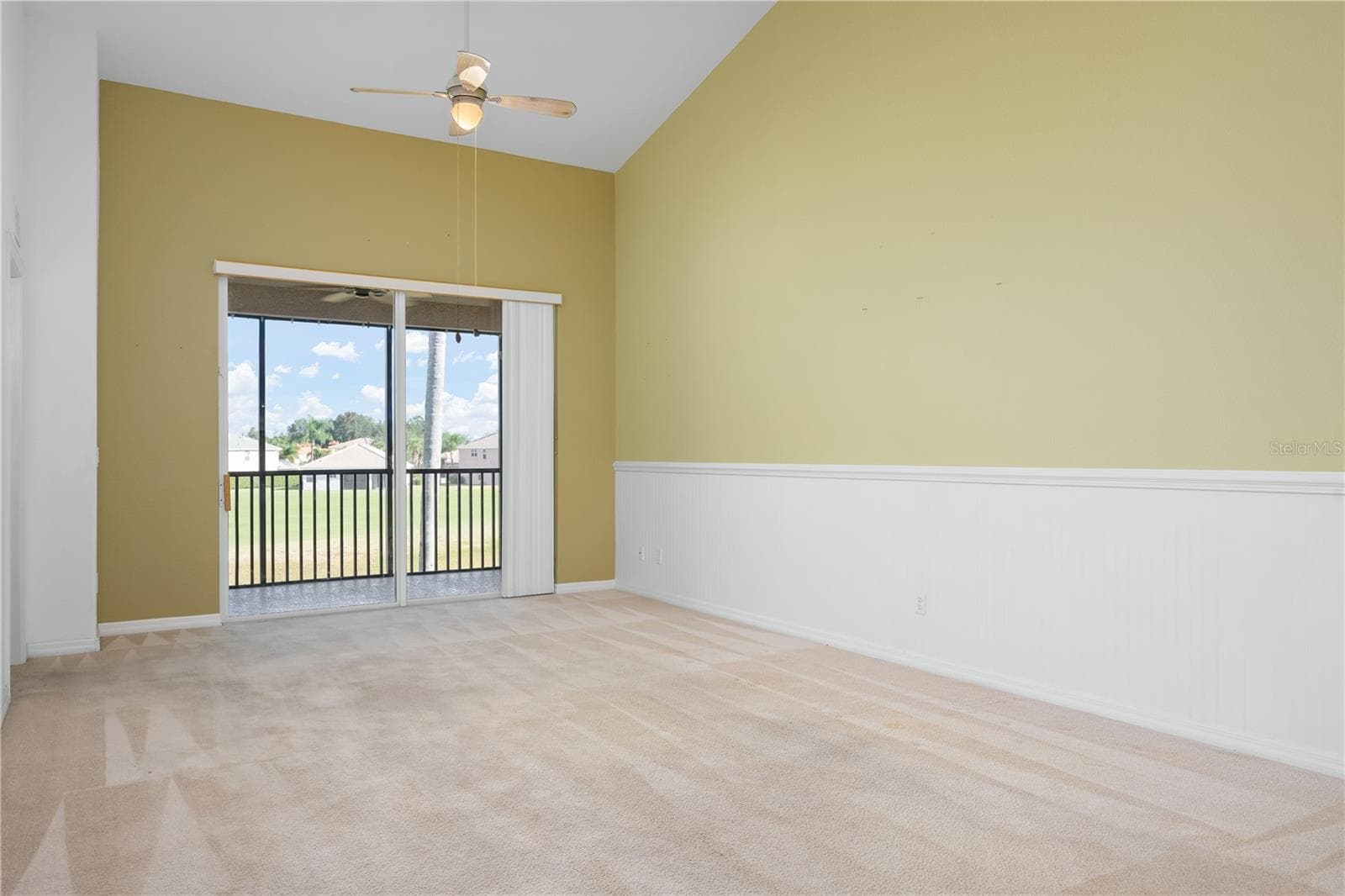 915 Fairwaycove Ln #204 photo 5