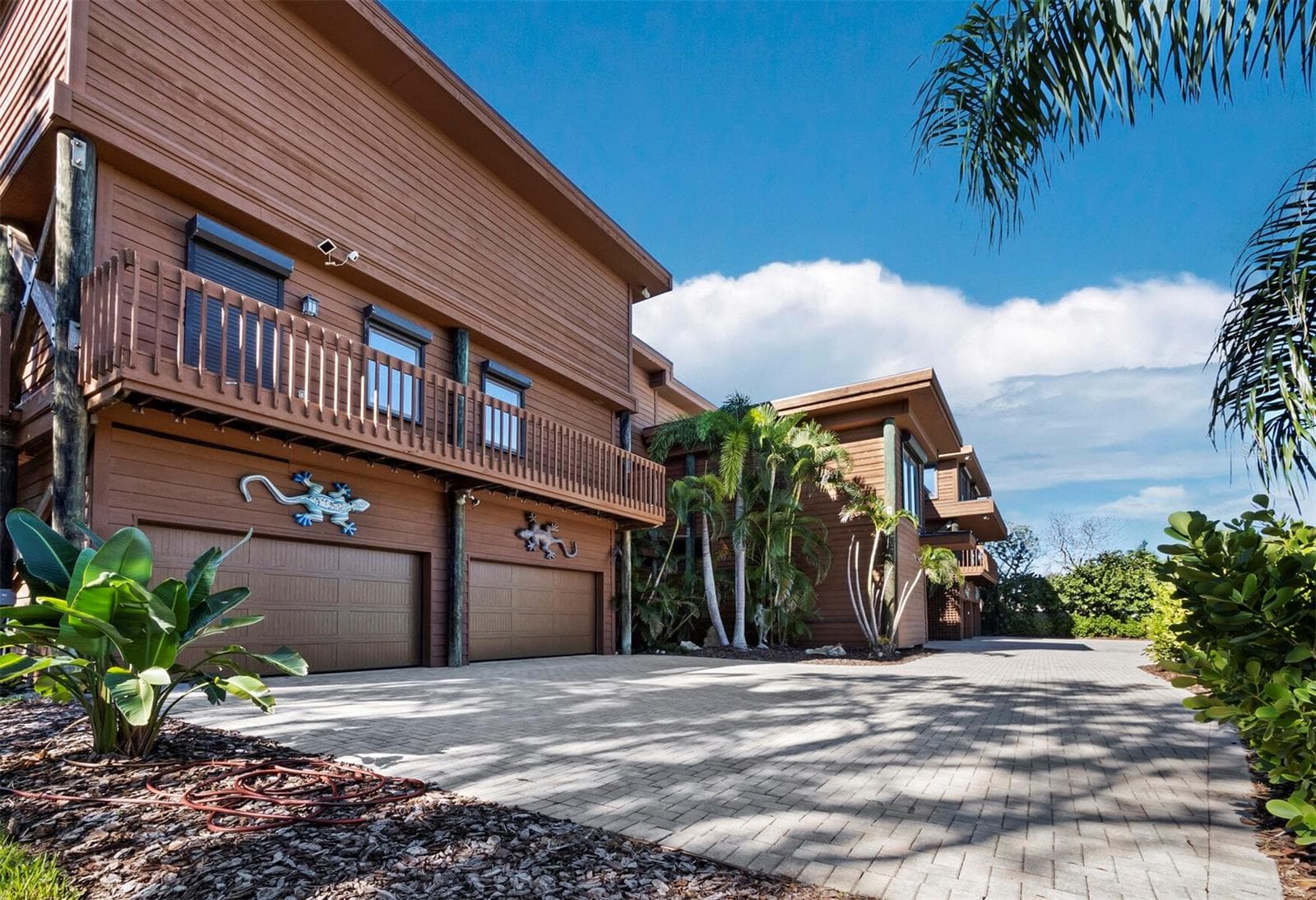 6685 Gulf Of Mexico Dr photo 5