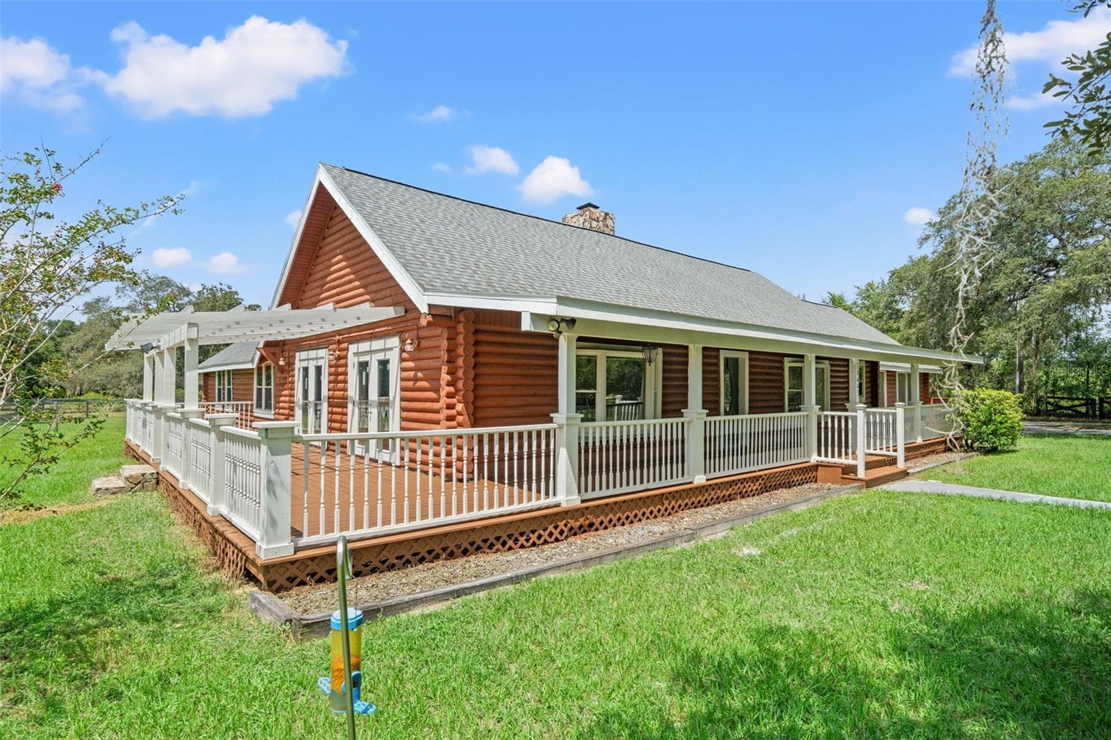 18441 Oaklawn Dr photo 3