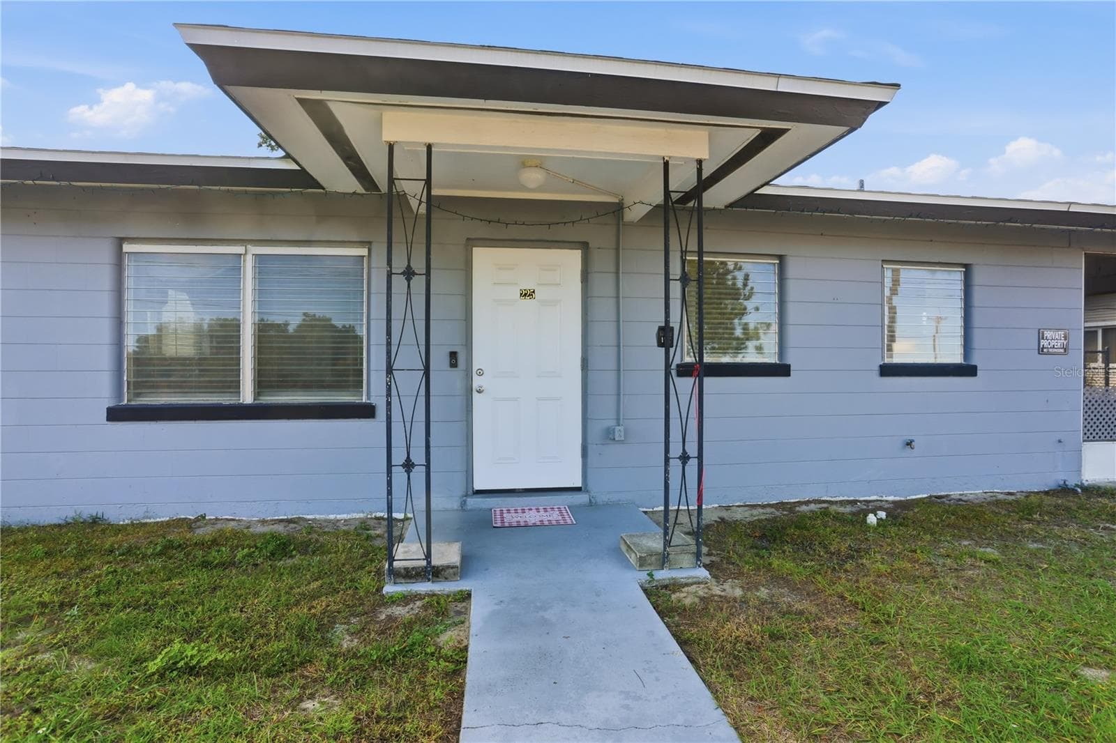 225 E Pomelo St photo 5