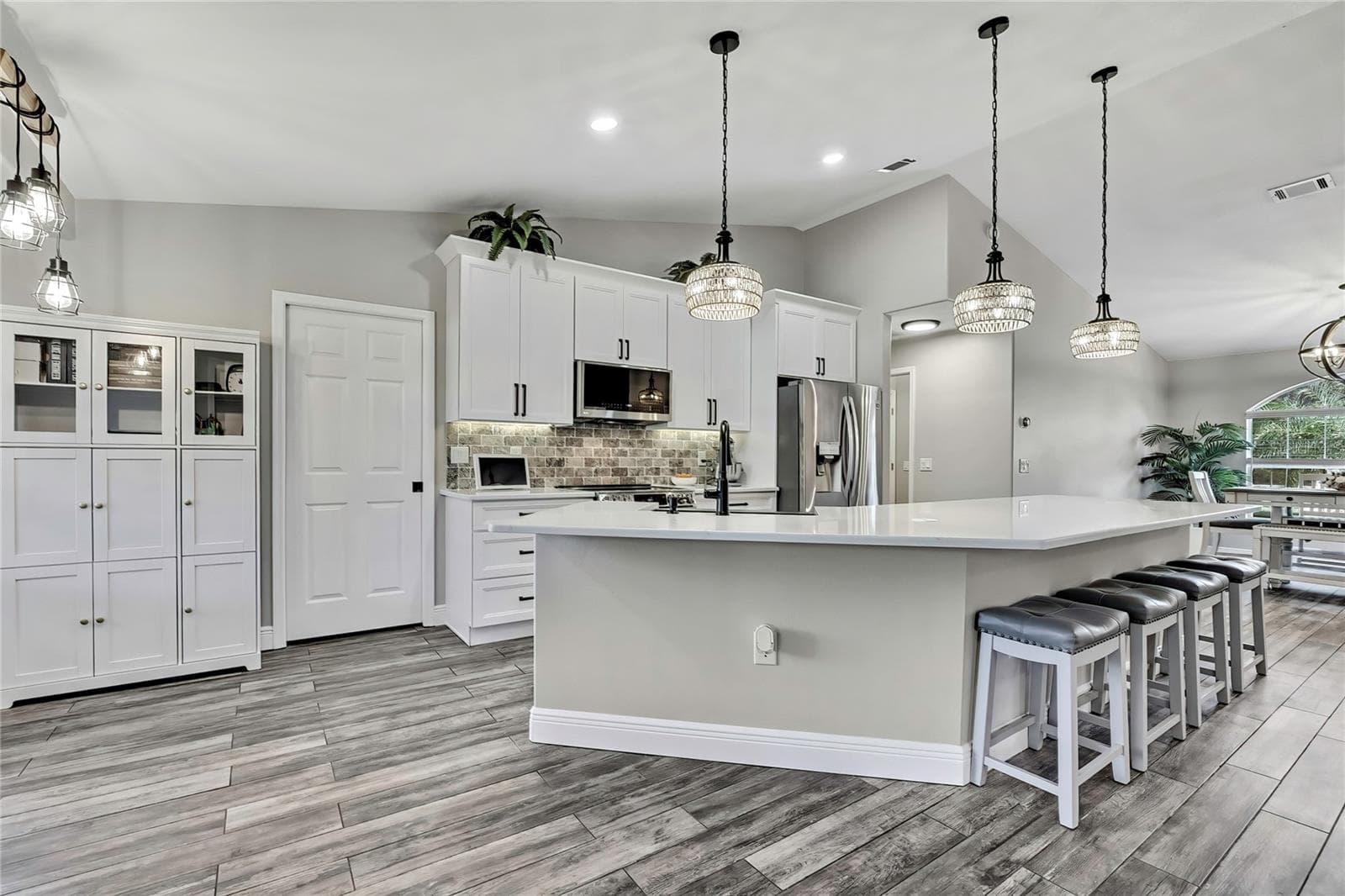 11419 Old Crystal River Rd photo 3
