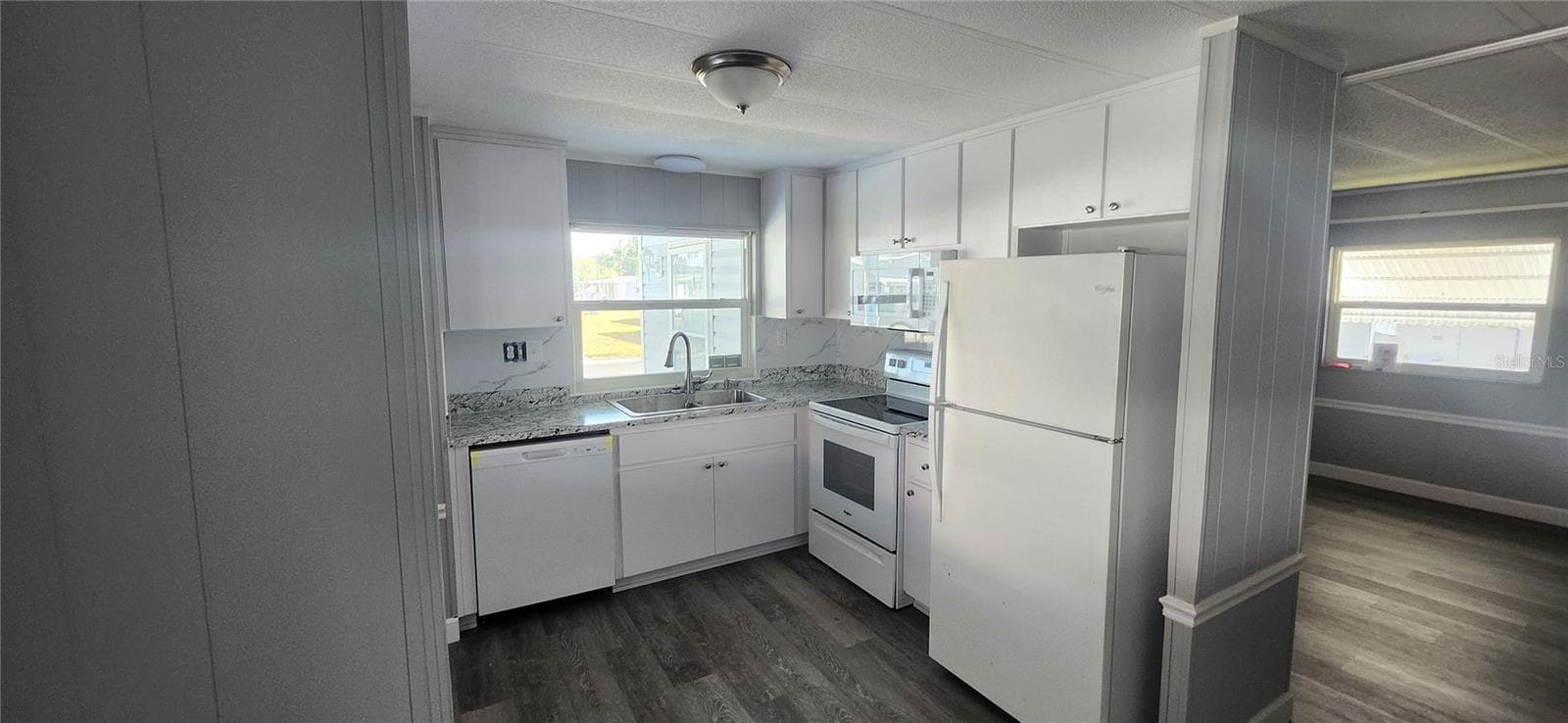 10803 Freedom Dr photo 5