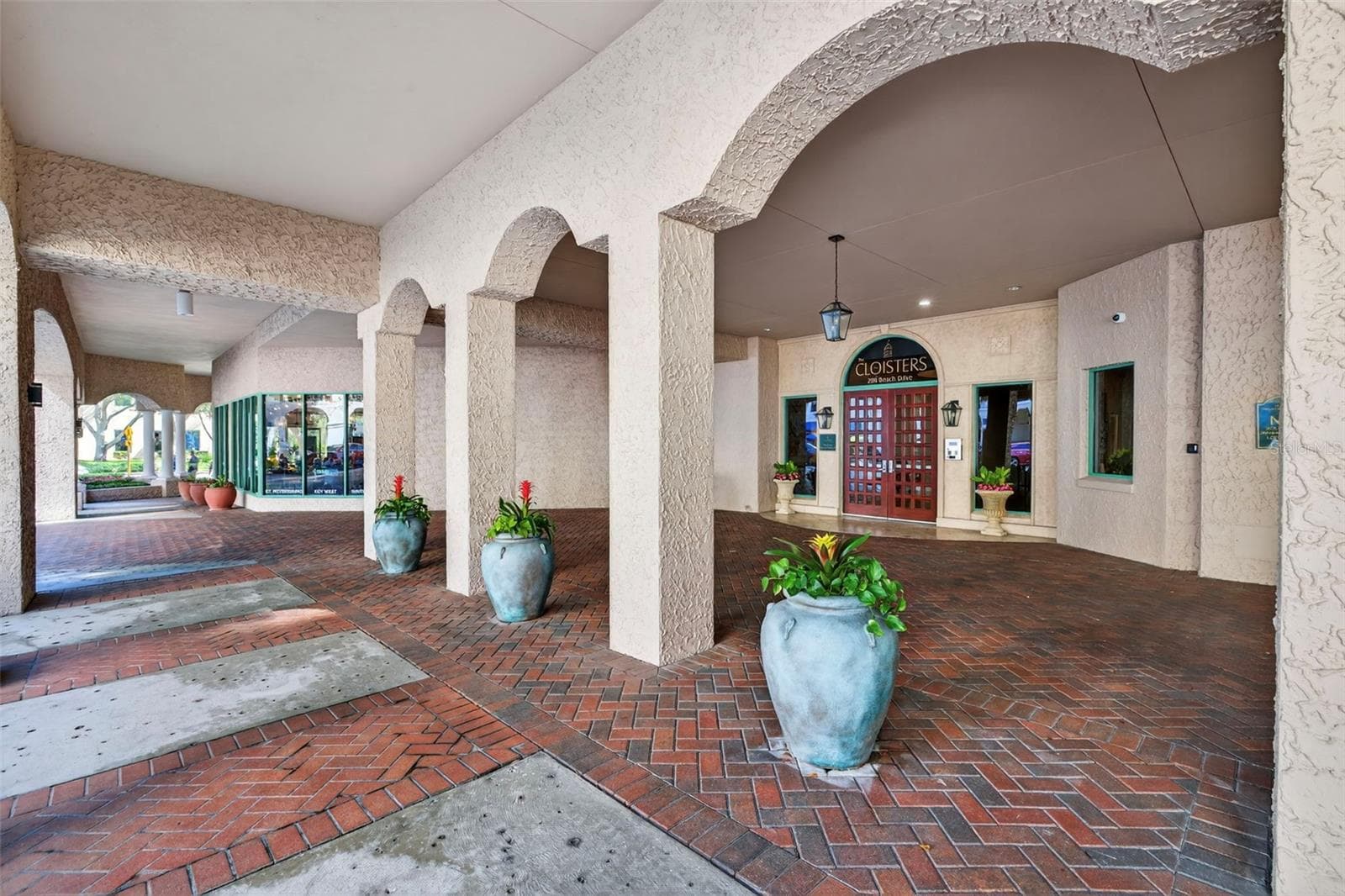 288 Beach Dr NE #4B photo 5