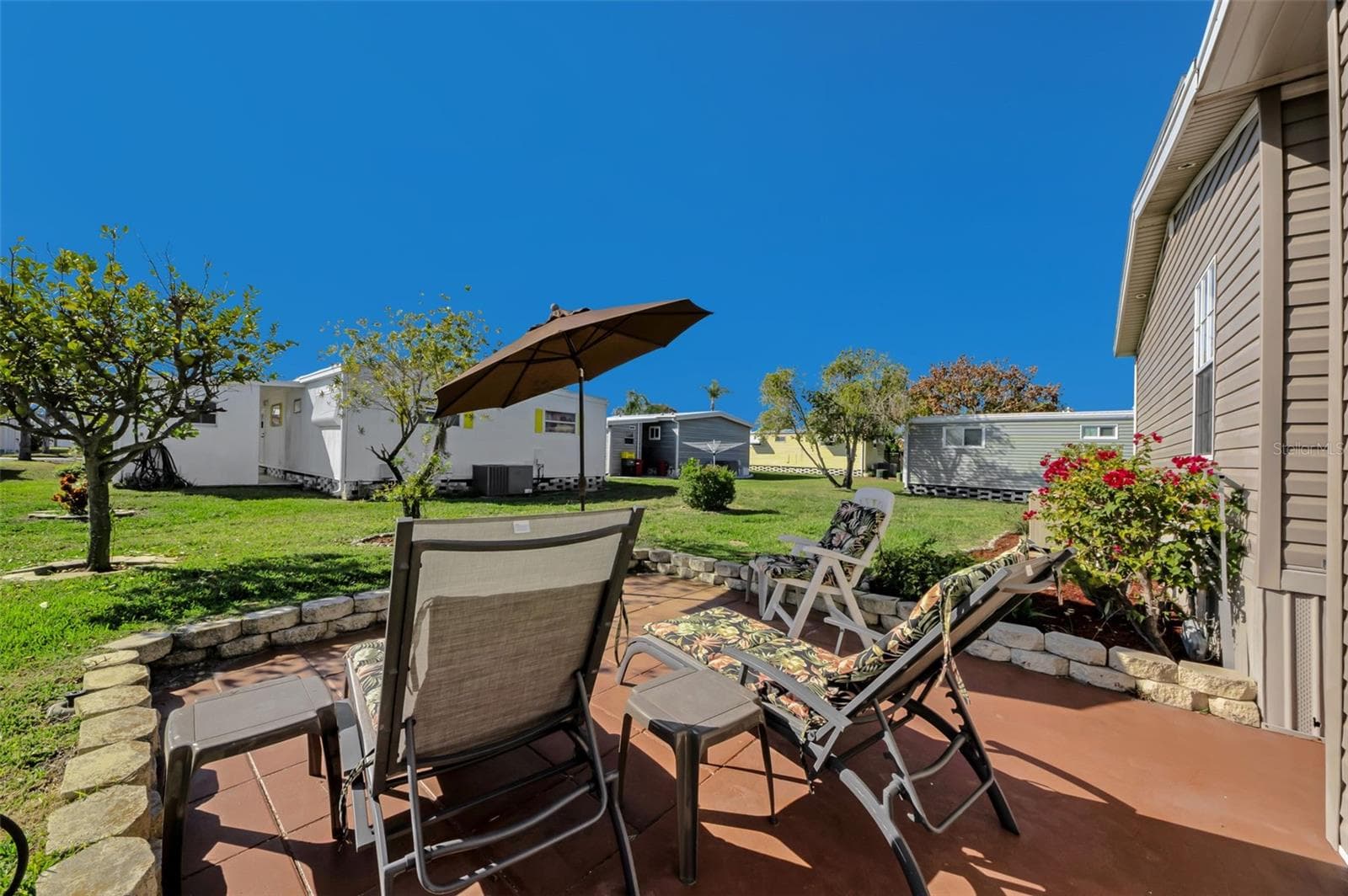 78 Rachel Dr photo 3