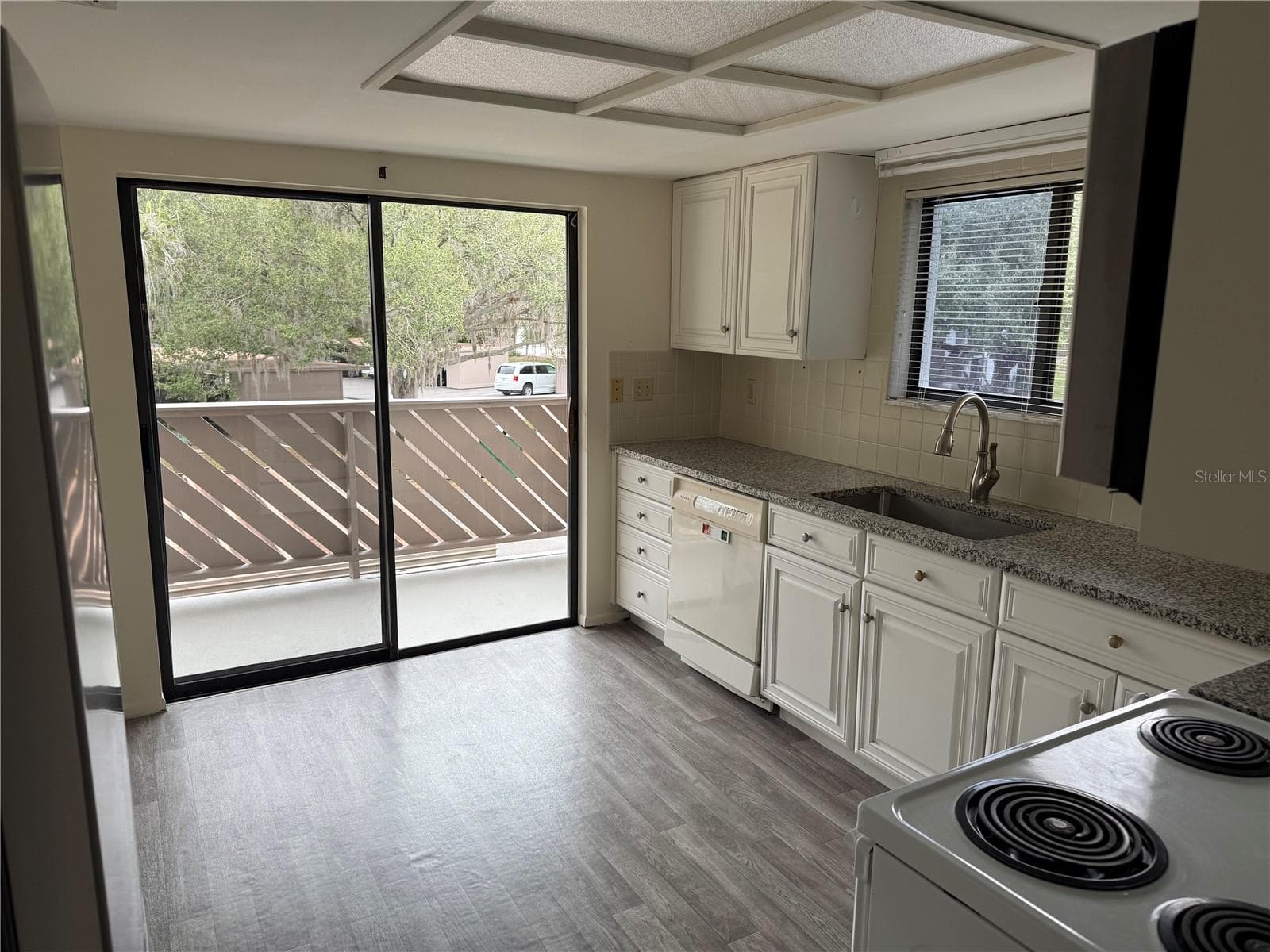612 Baldwin Ave #C photo 5