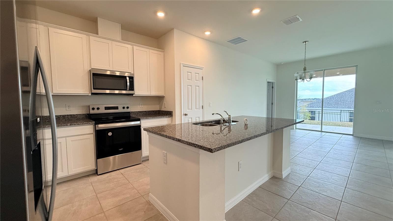 2334 Selenia St