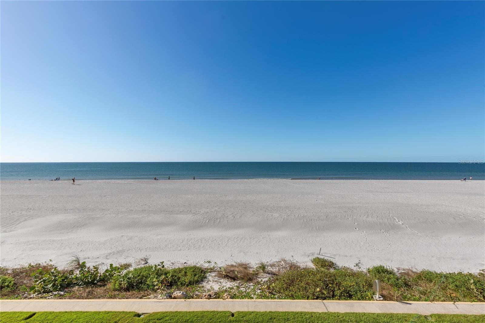 2900 Gulf Blvd #202 photo 3