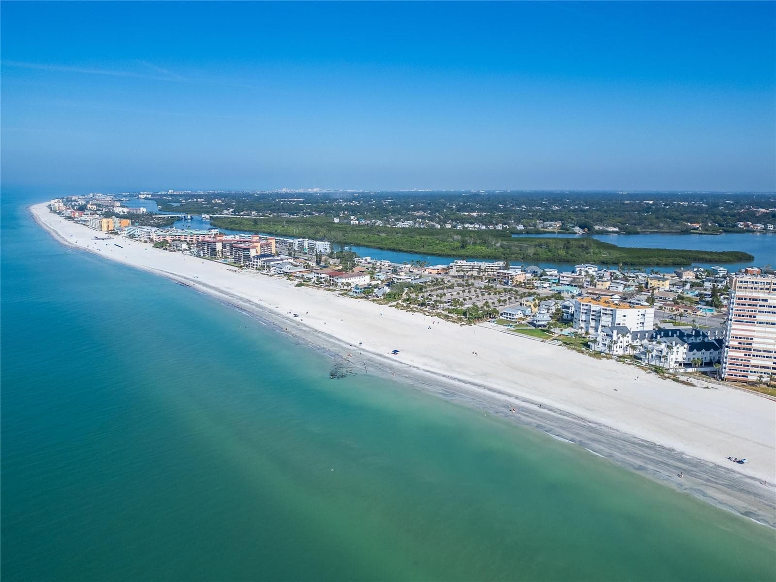 17960 Gulf Blvd #104 photo 5