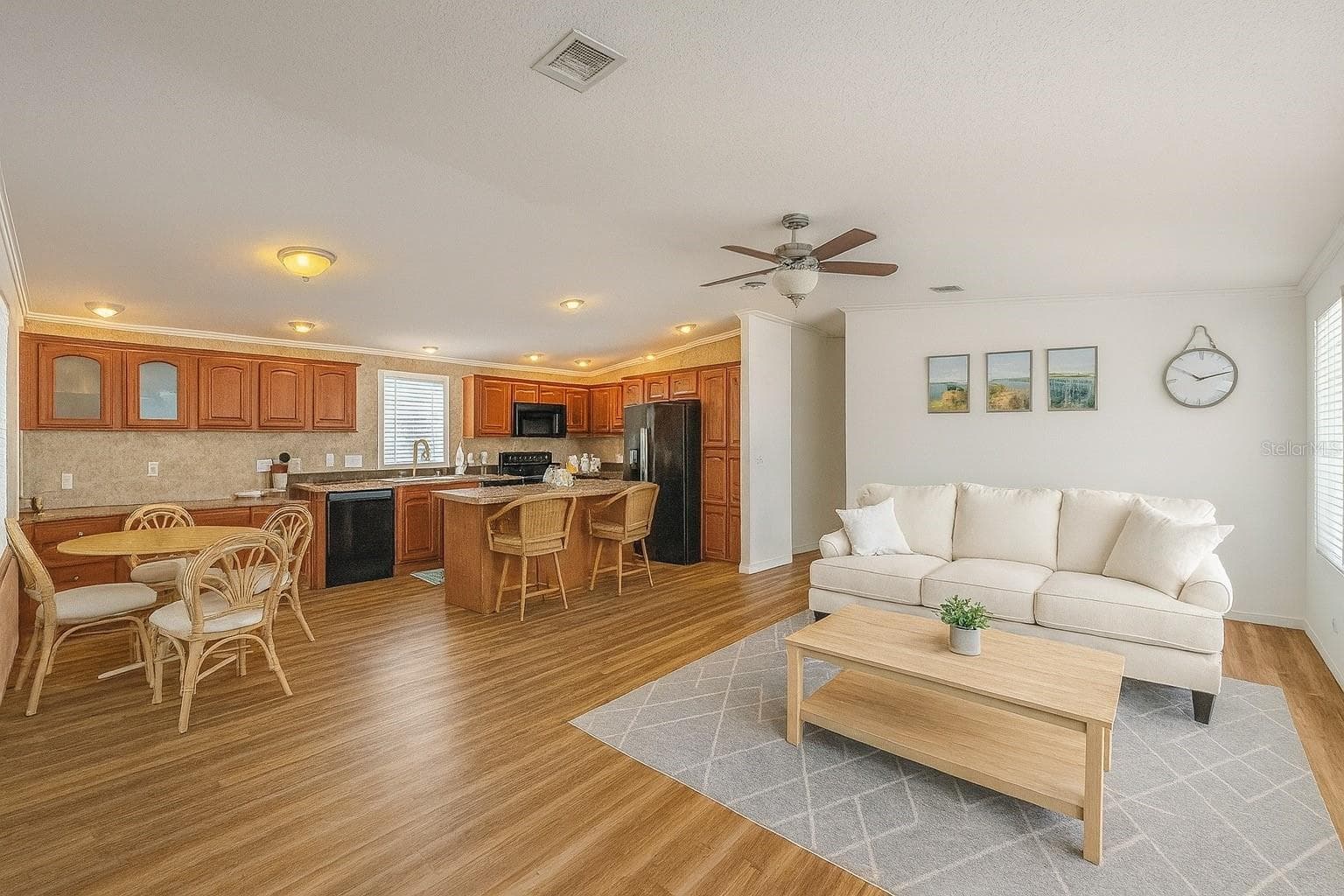 1375 Pasadena Ave S #217 photo 5
