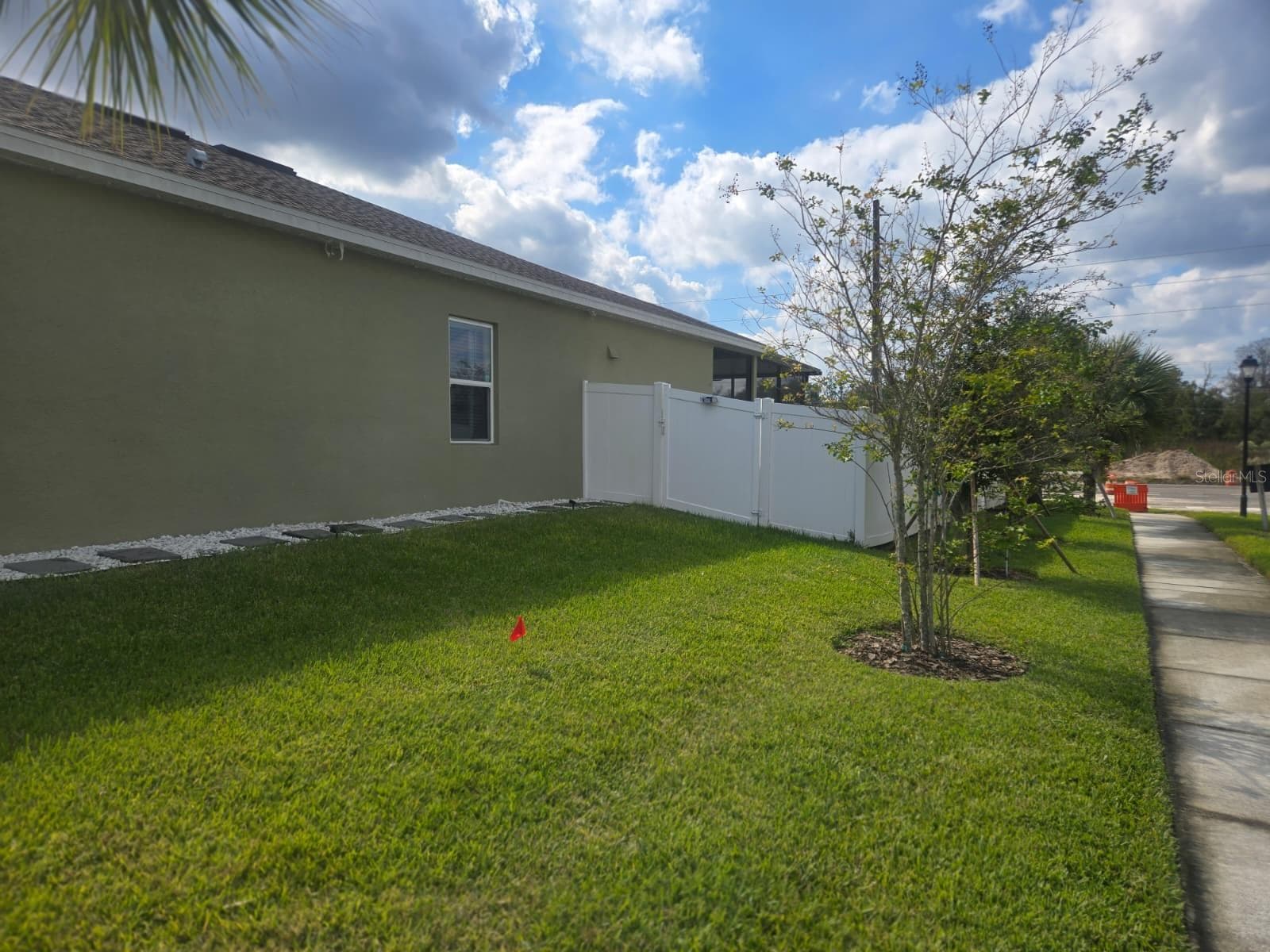 8052 Greenway Ave photo 5