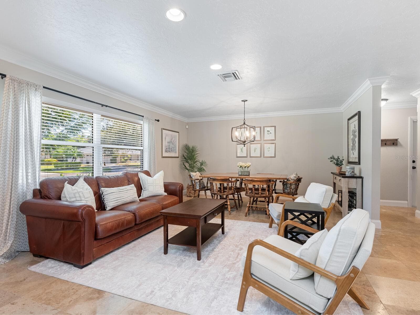 130 Mimosa Dr photo 5