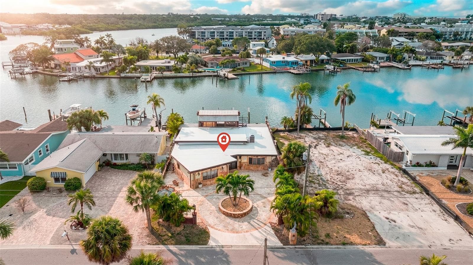 357 LA Hacienda Dr