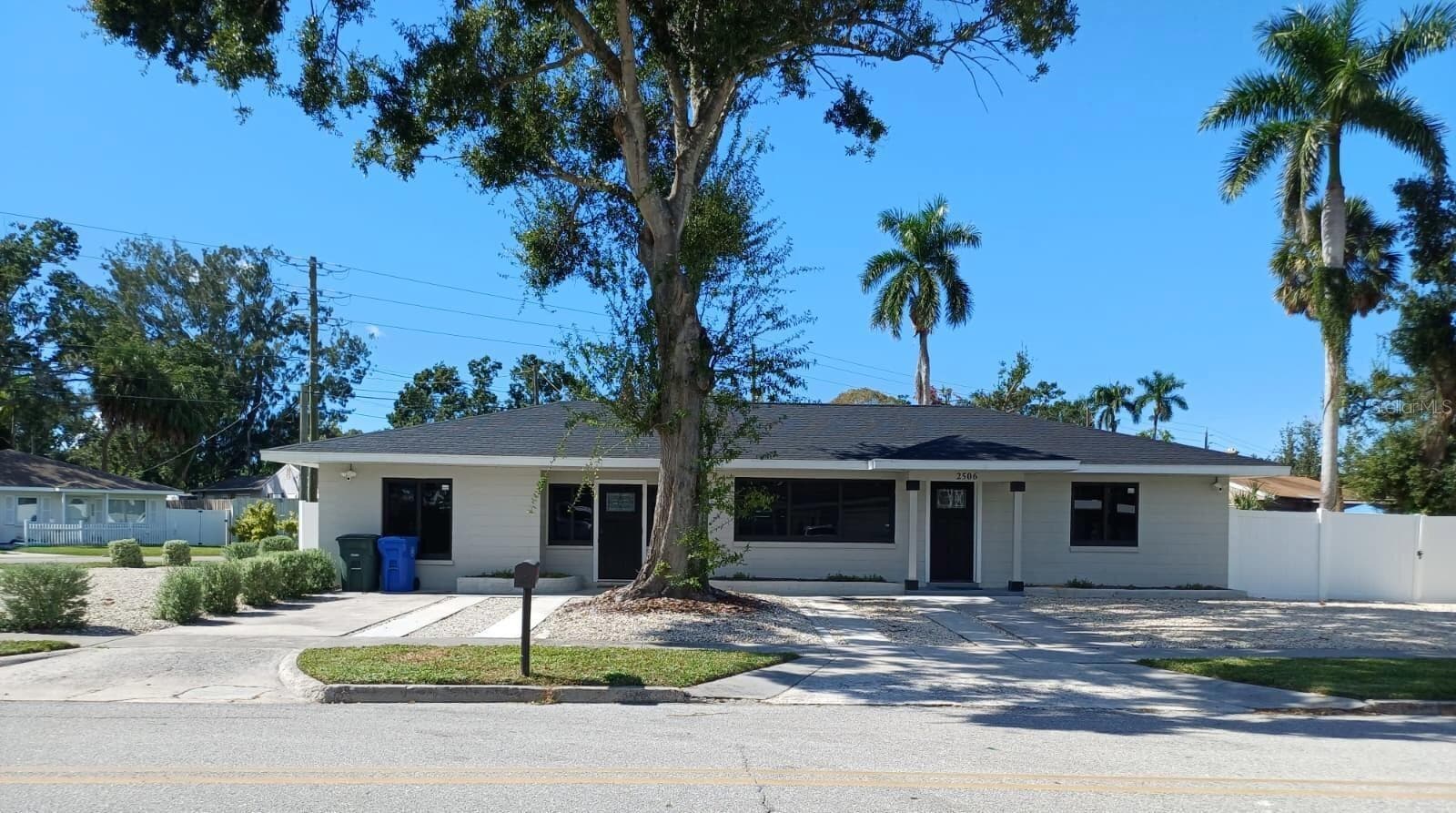 2506 18th Ave W