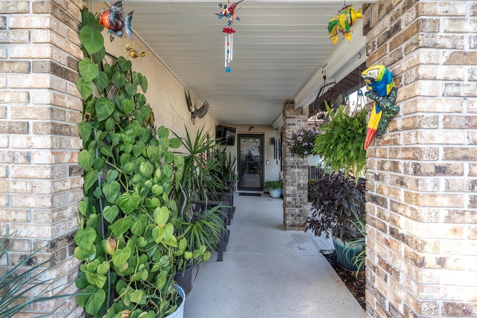 7099 Pond View CT photo 5