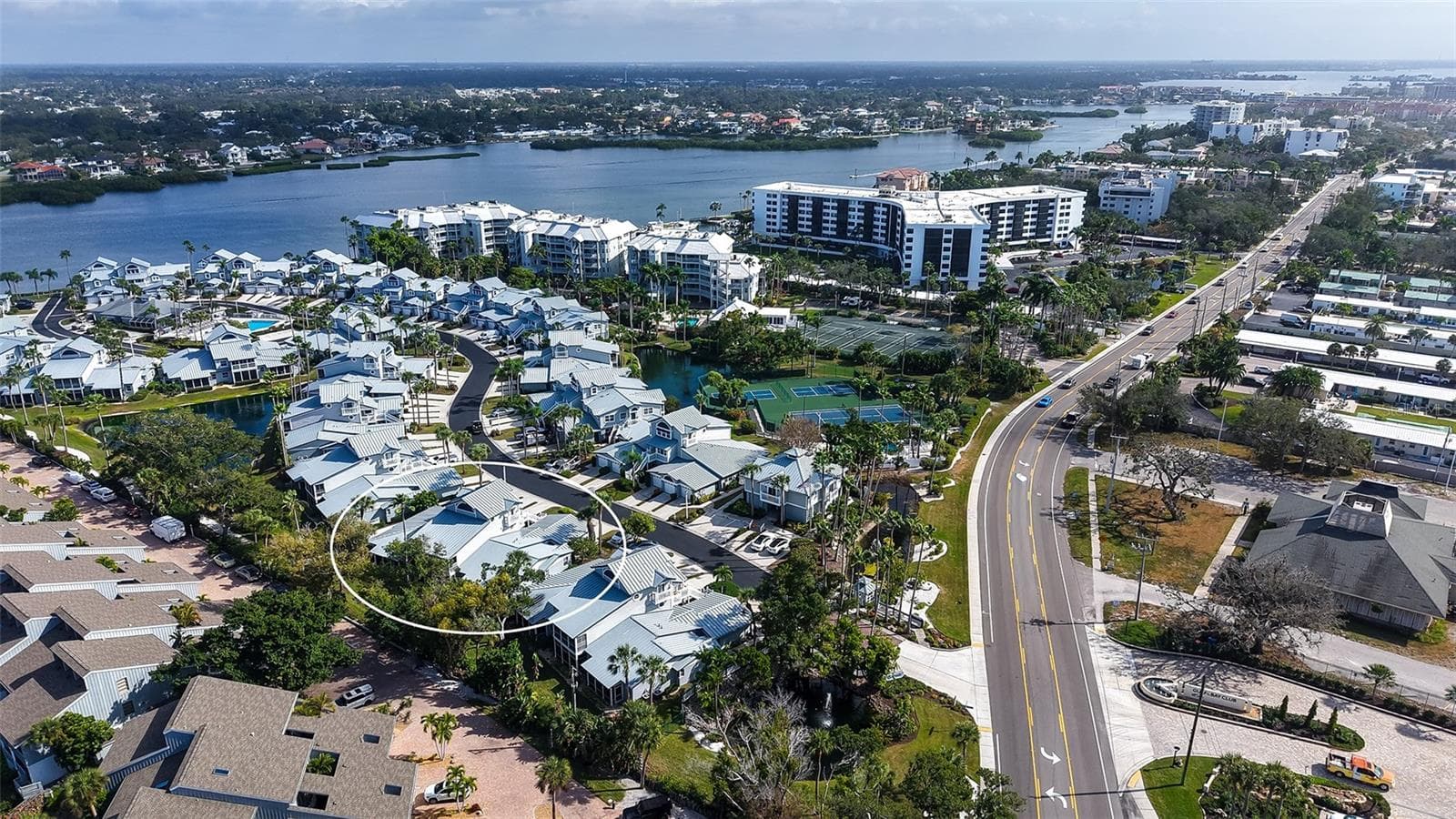 1225 Siesta Bayside Dr #1225B photo 4
