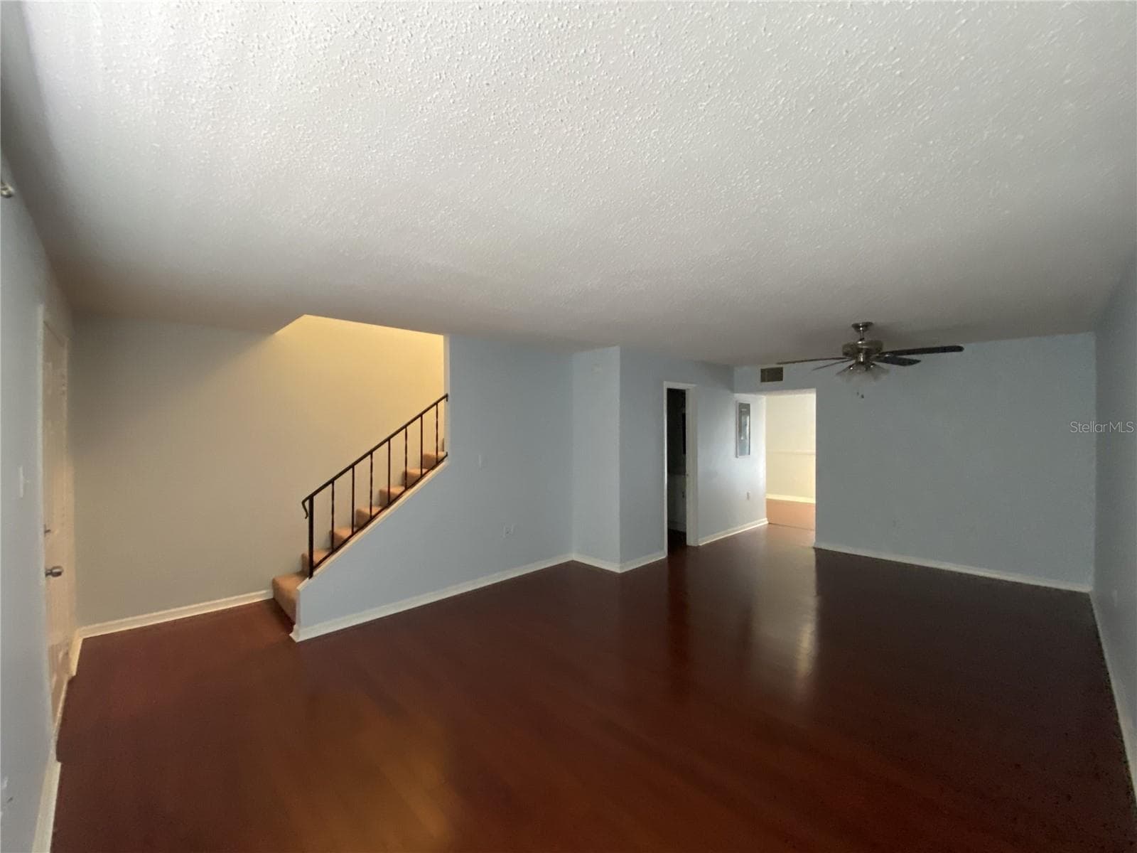 5850 Cypress Gardens Blvd #405 photo 4