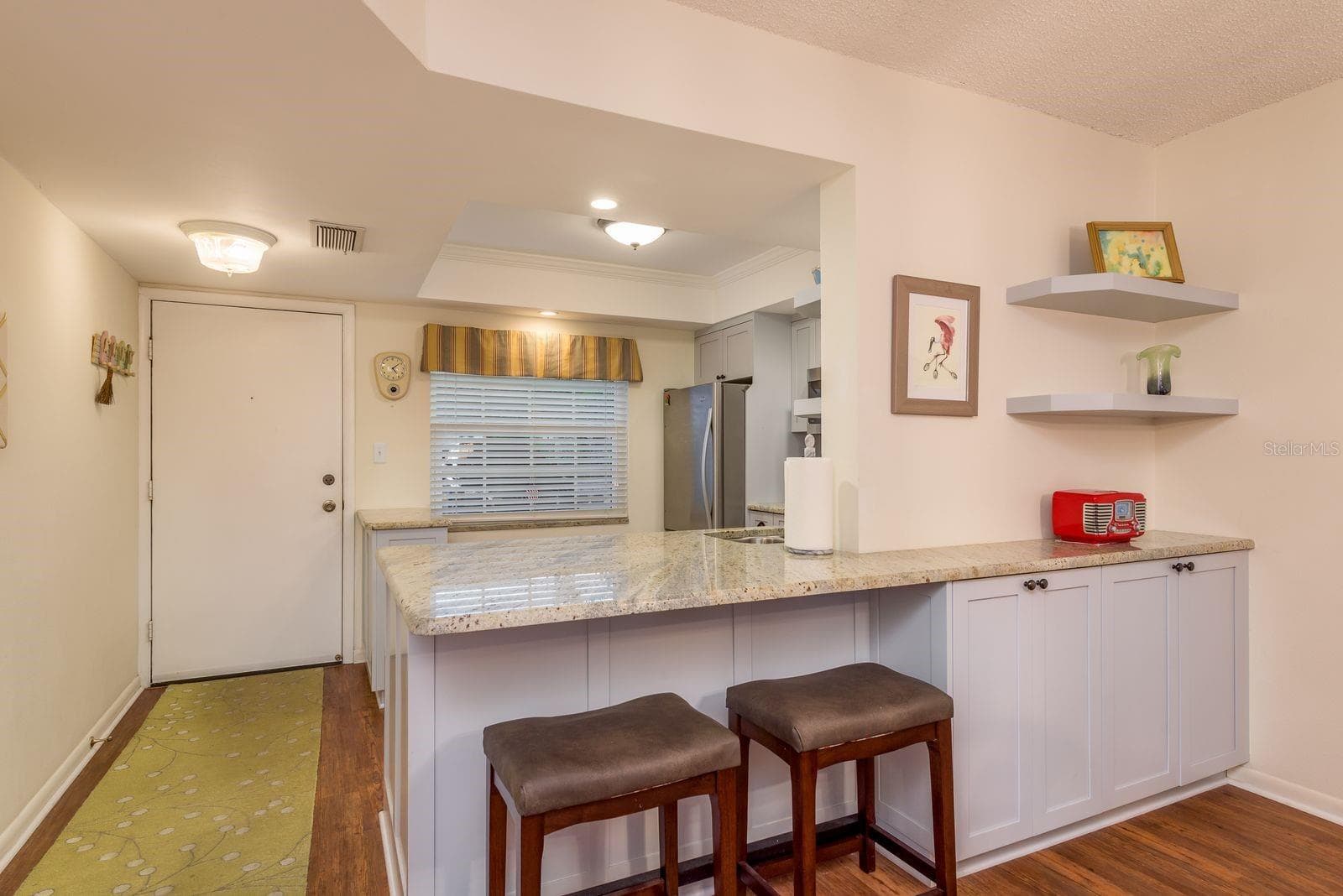 952 Virginia St #105 photo 4