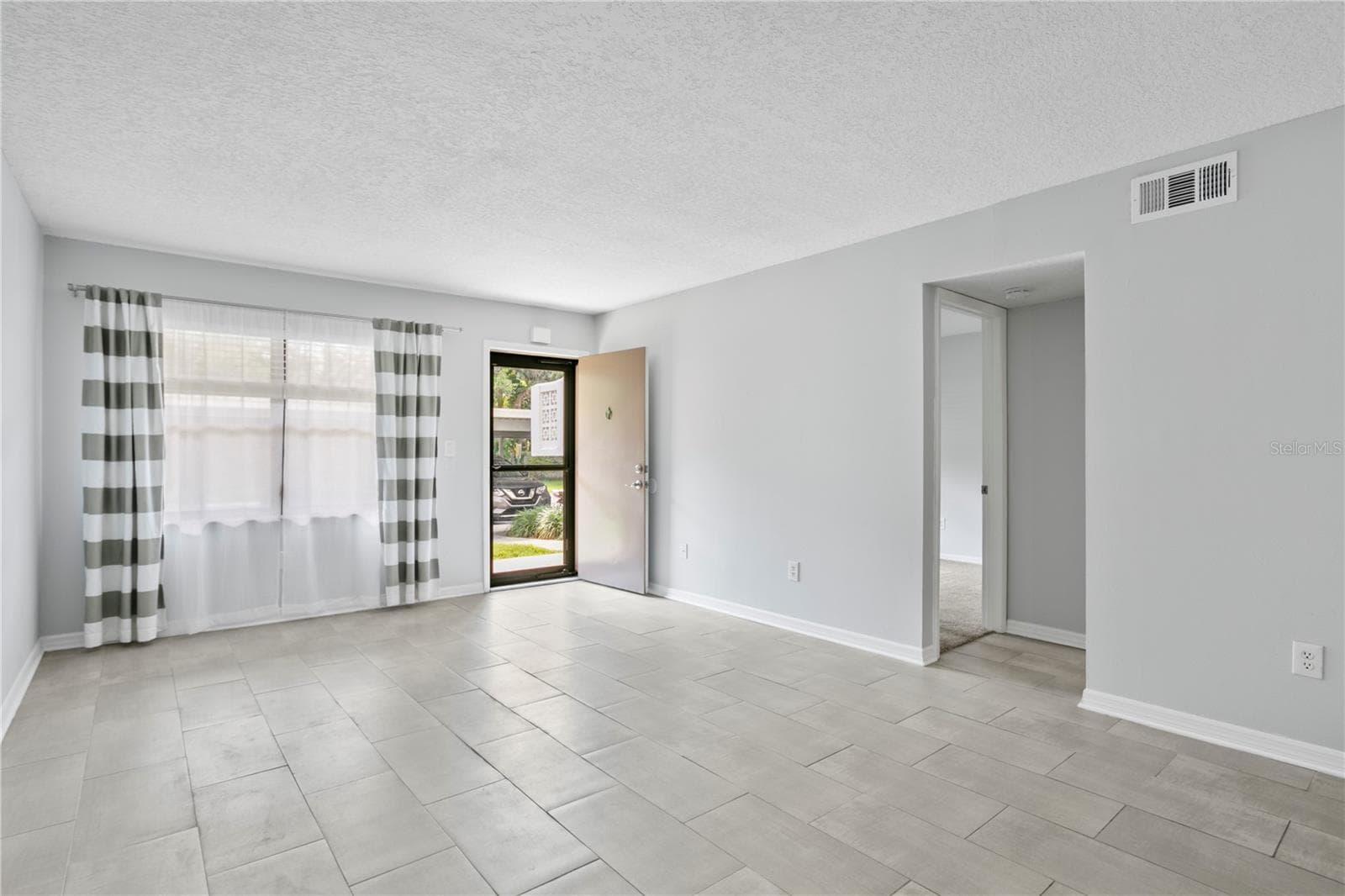 4920 Locust St NE #115 photo 3