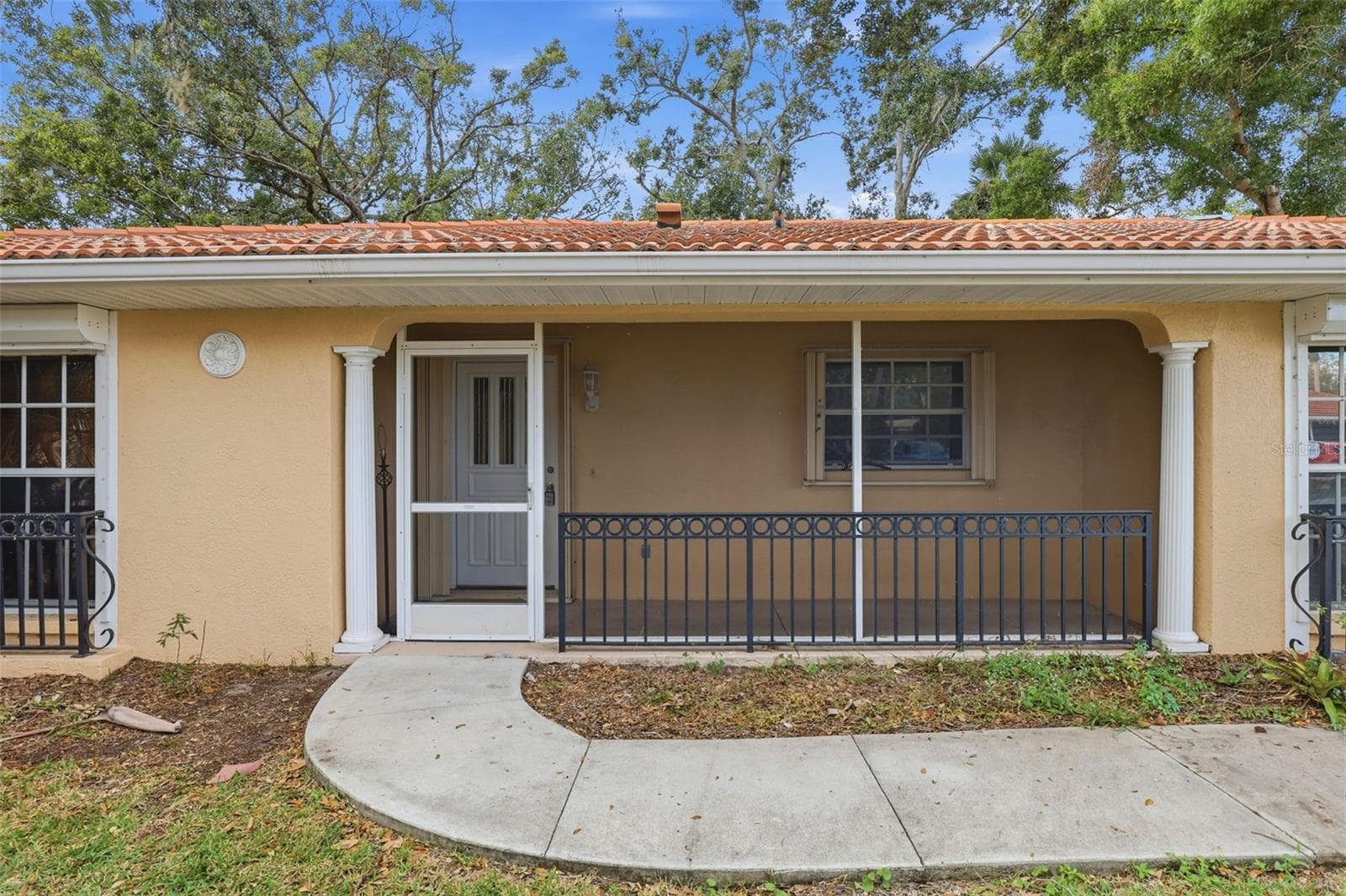 131 49th CT E photo 5