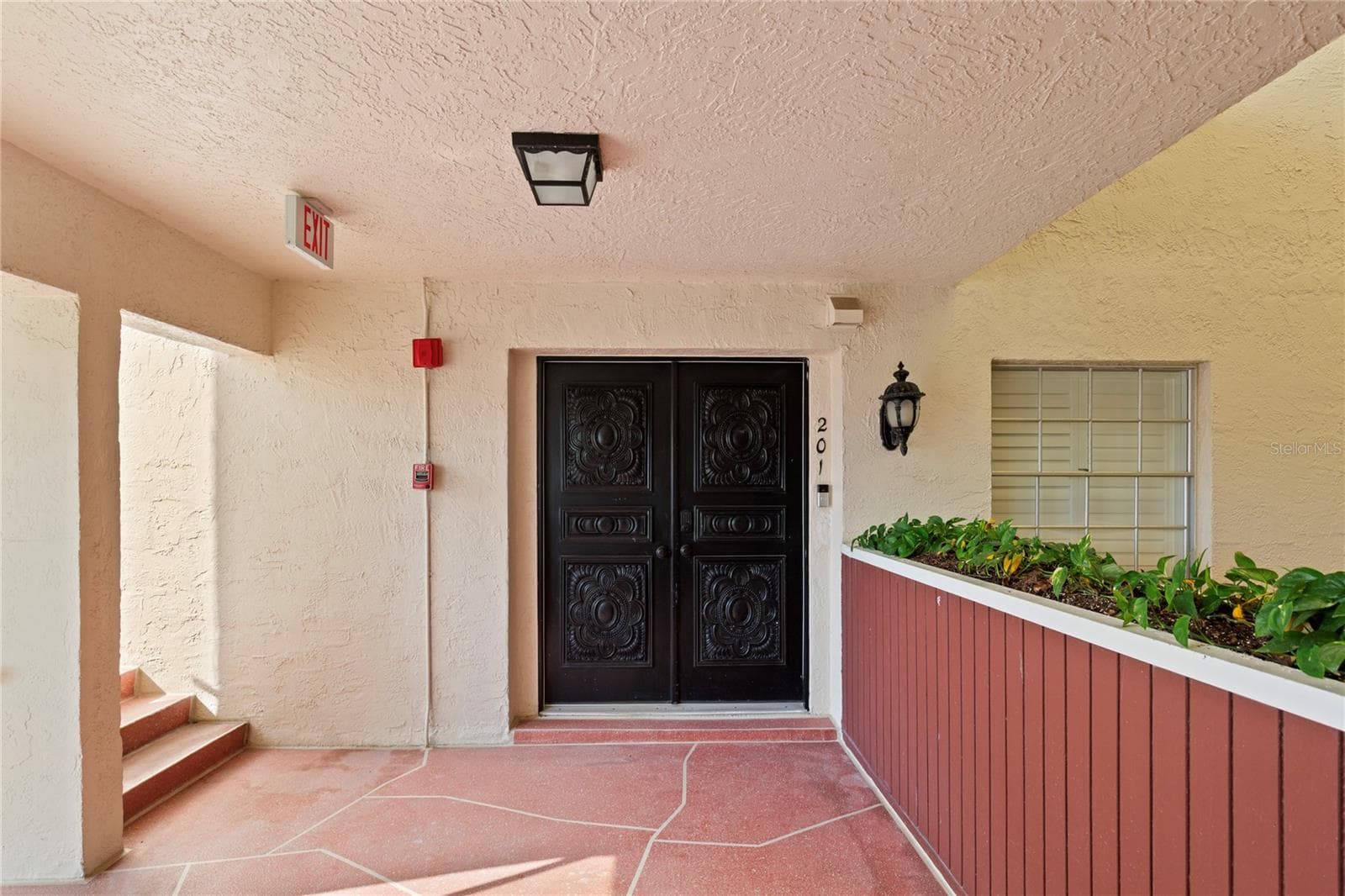 2900 Gulf Blvd #201
